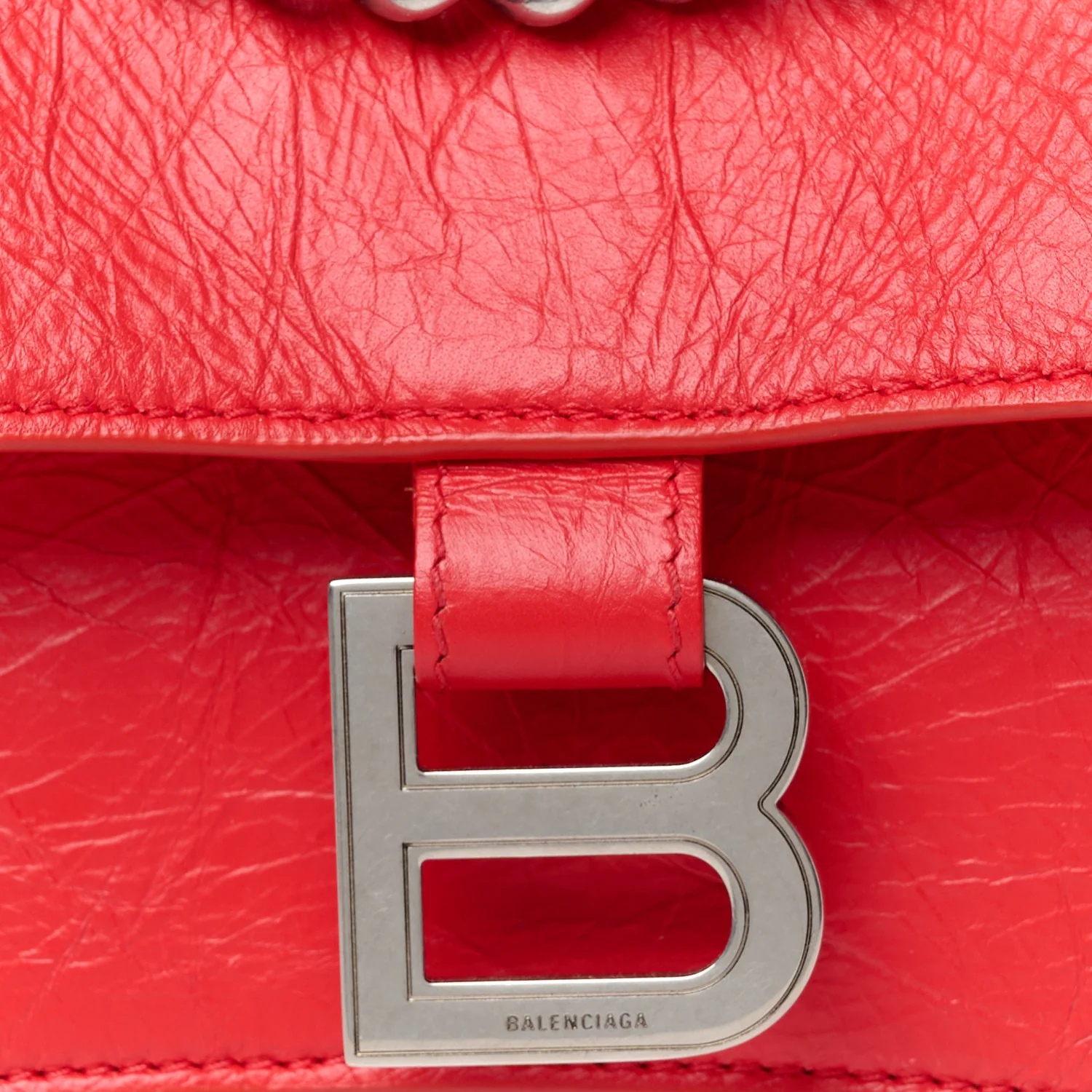 Arena Calfskin Small Crush Chain Bag Tomato Red - Top Club