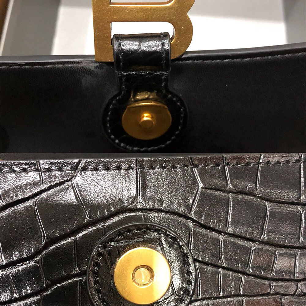 Balenciaga Women s Crush Chain Bag Small(HIGH-END GRADE) - Top Club