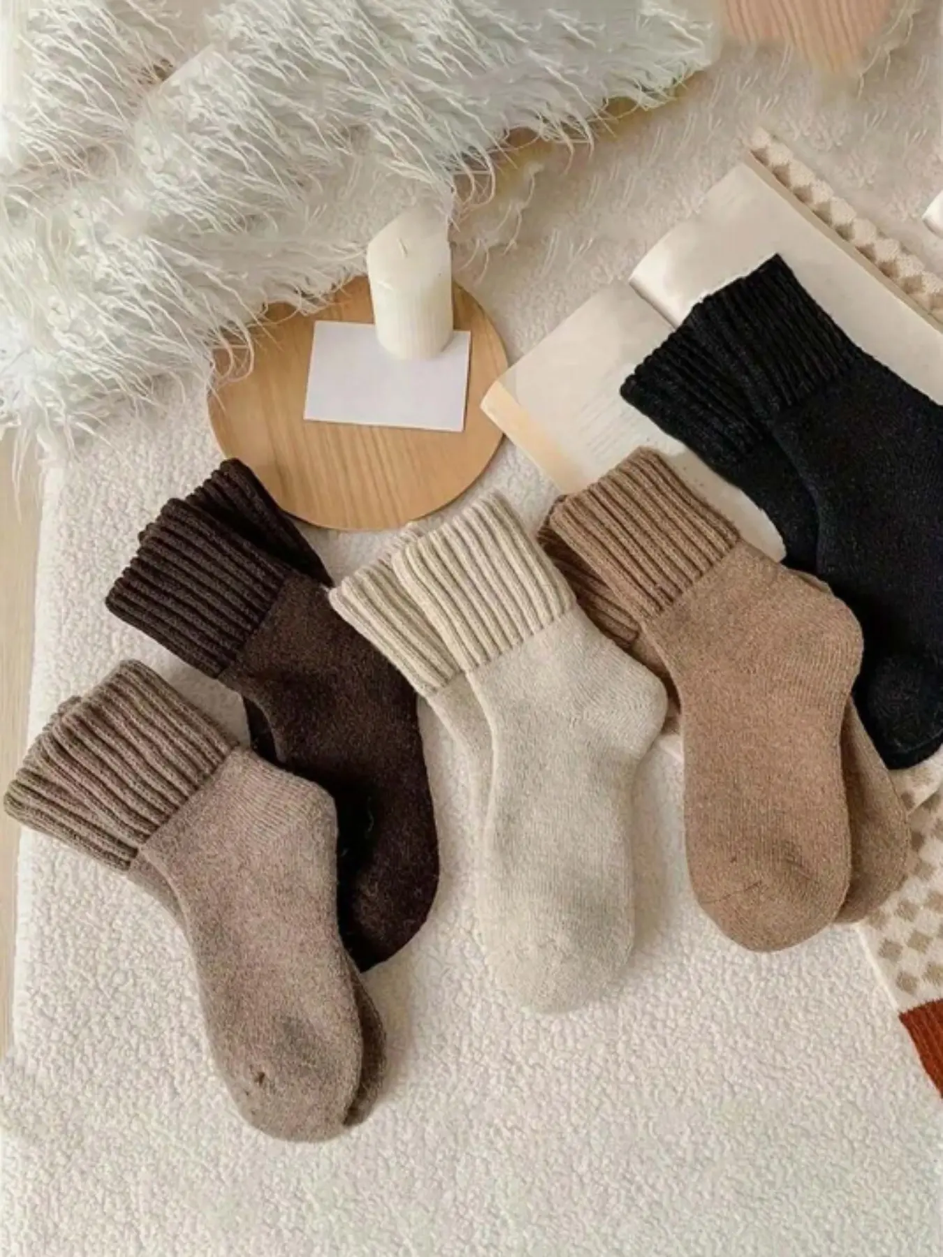 Women’s Solid Knit Mid-Calf Socks, Soft Warm Casual Daily Wear Socks for Fall & Winter