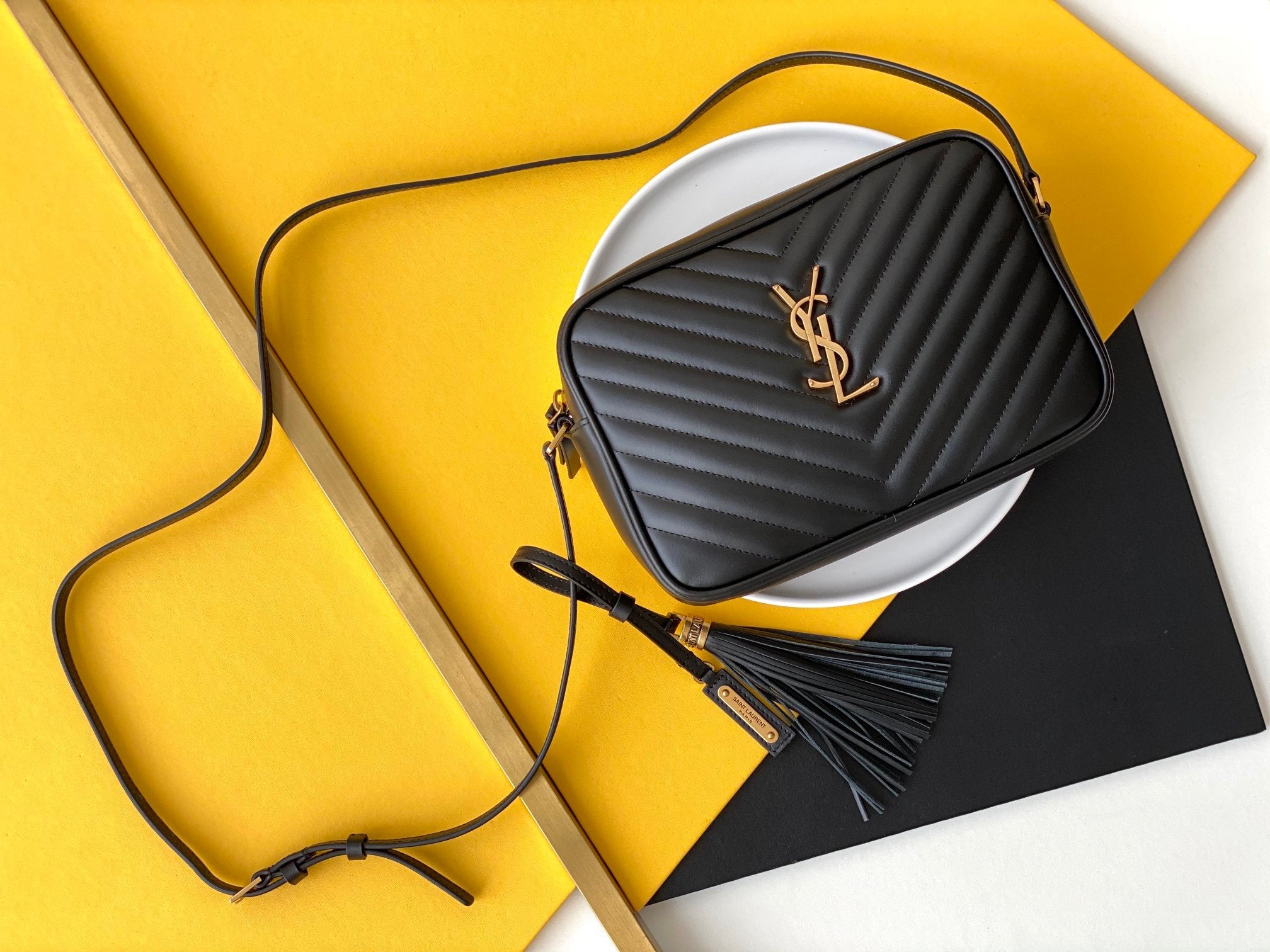 Y Lou Camera Bag In Quilted Leather - Top Club