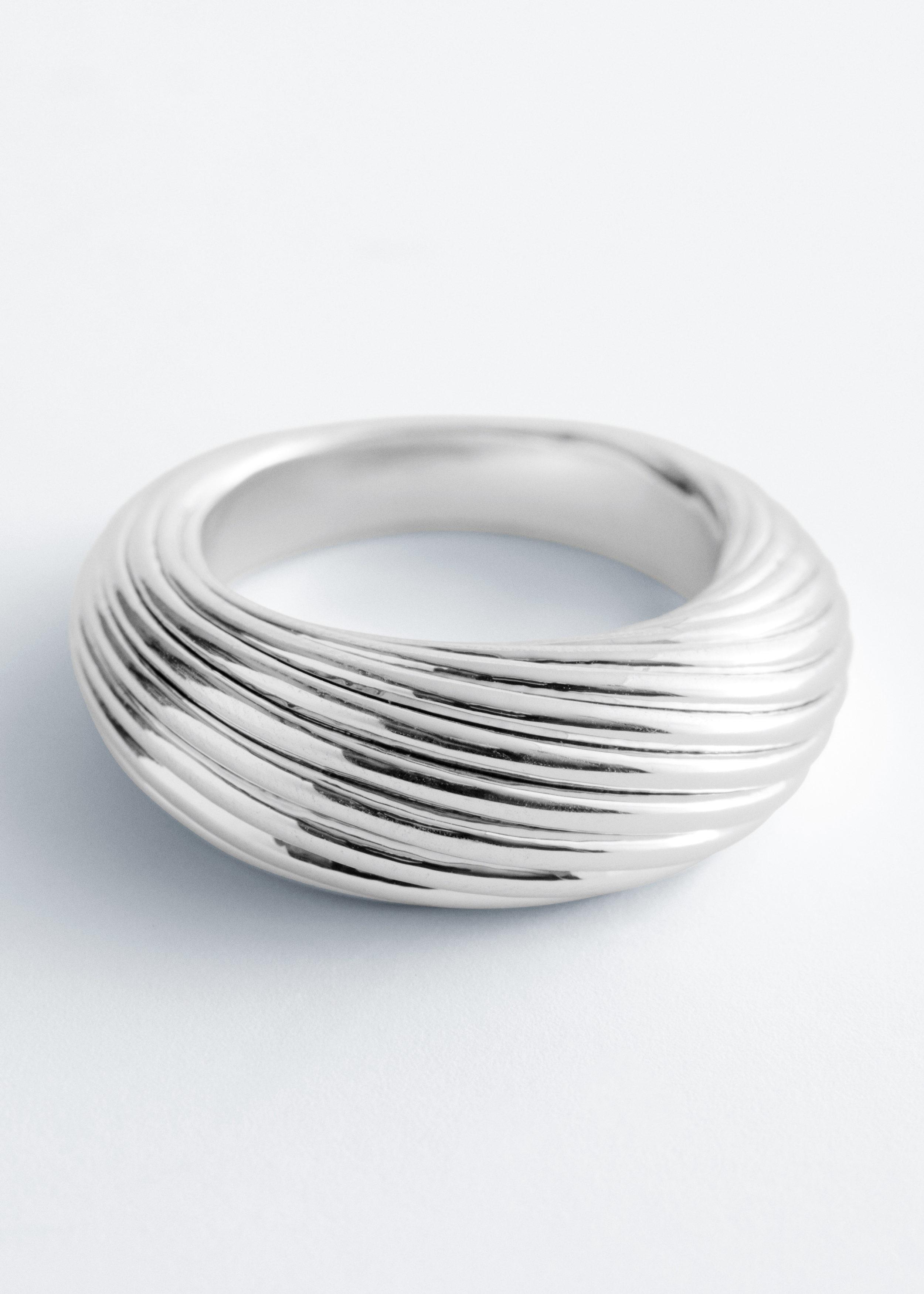 & Other Stories FLUTED RING
