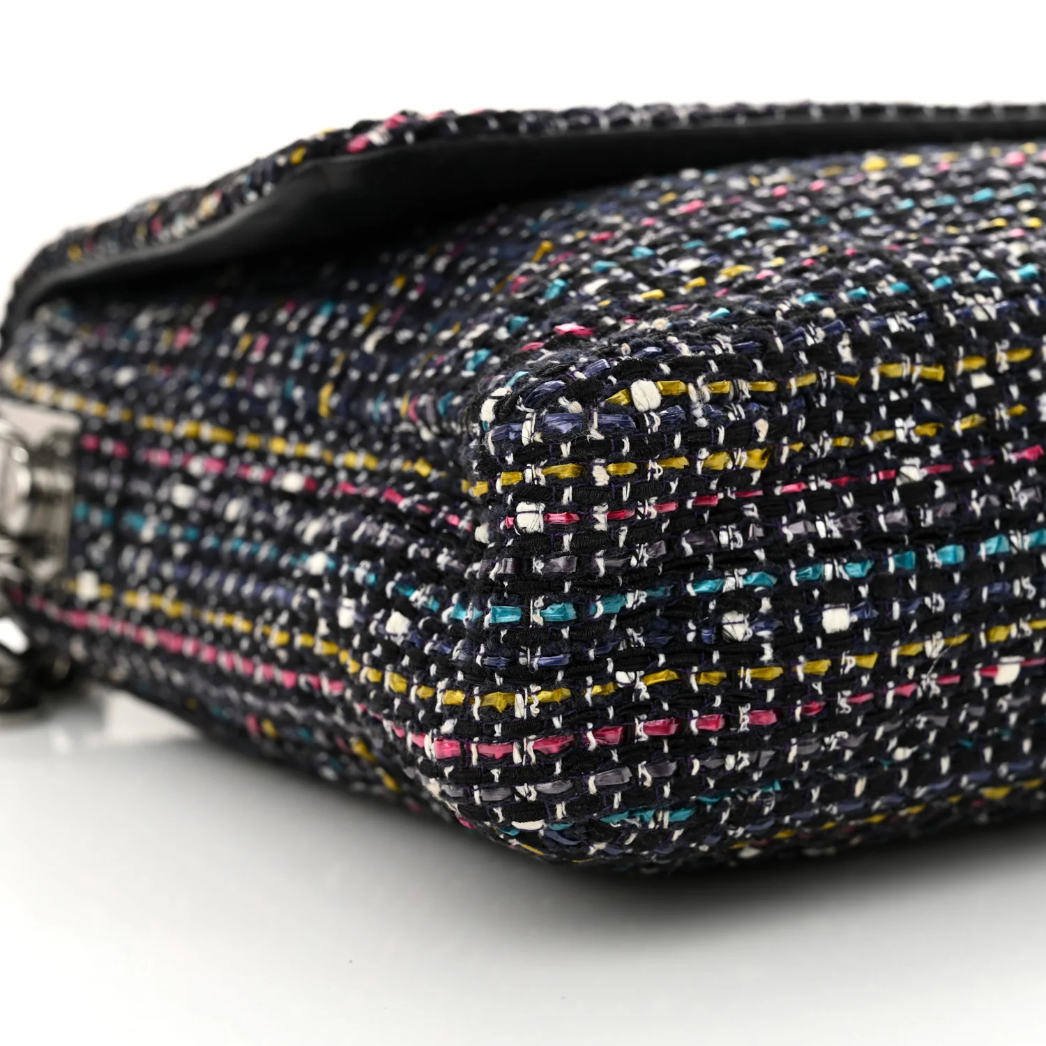 Tweed Small Messenger Flap Navy - Top Club