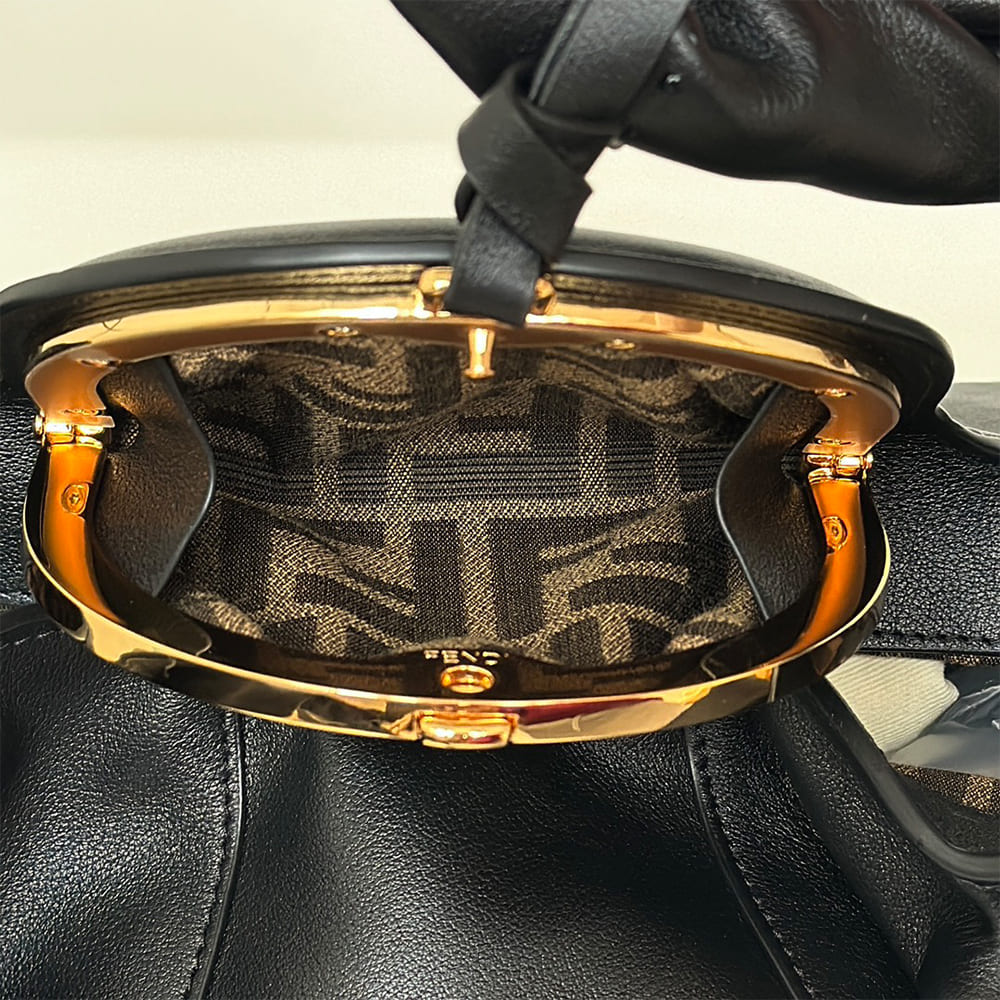 Fendi Spy Large(HIGH-END GRADE) - Top Club