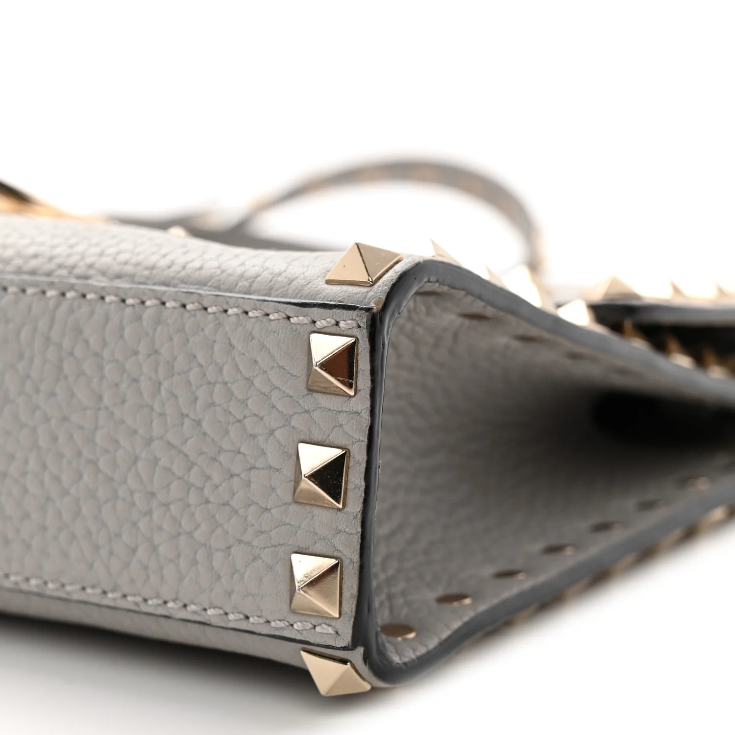 Pebbled Calfskin Medium Rockstud Flip Lock Crossbody Bag Pastel Grey - Top Club