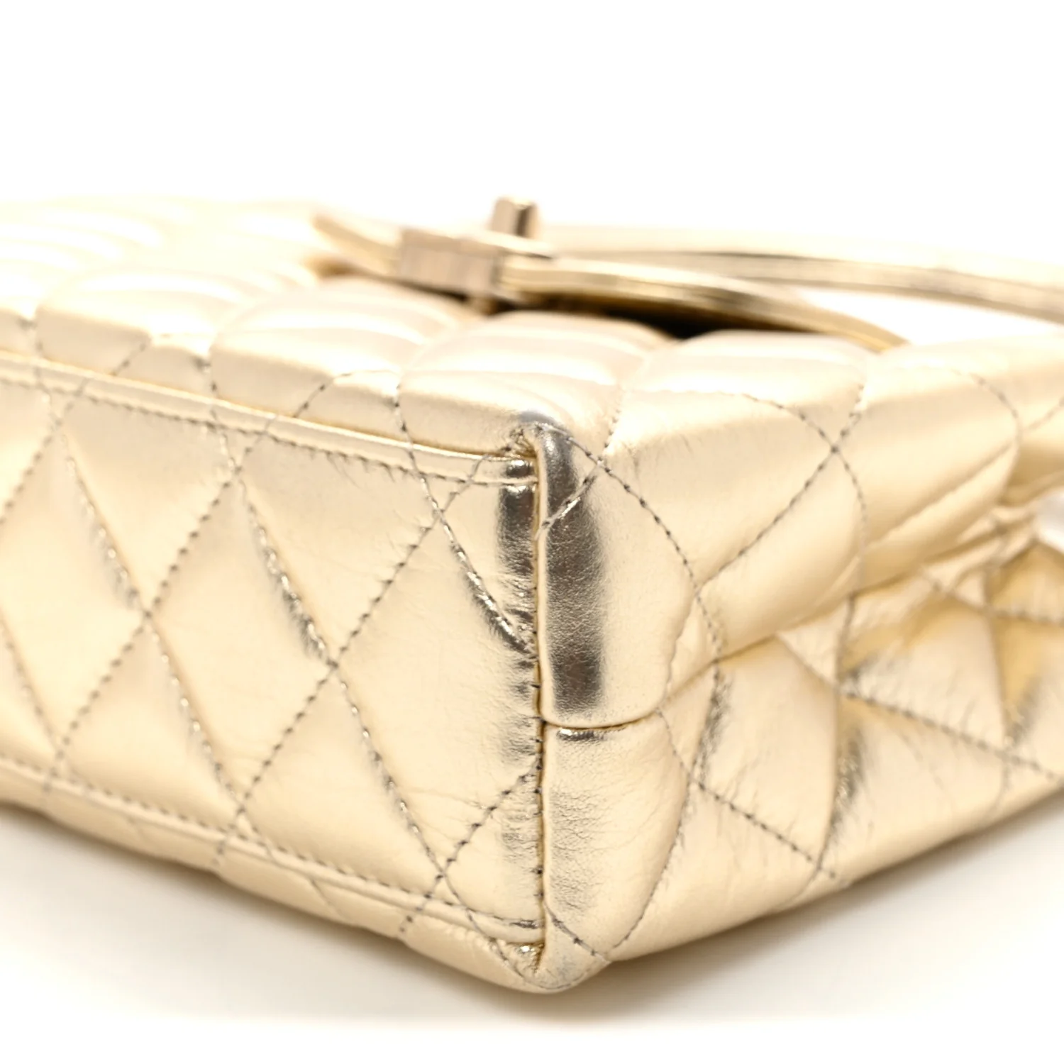 Metallic Shiny Aged Calfskin Quilted Nano Kelly Shopper Gold - Top Club