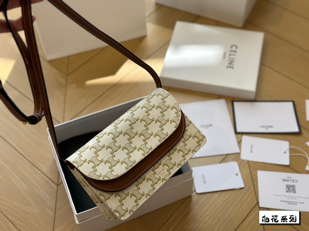 Ce new arrival bag  size: 20 cm - Top Club