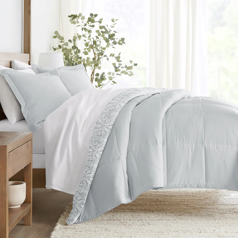 English Countryside Reversible Down-Alternative Comforter Set (Sale)