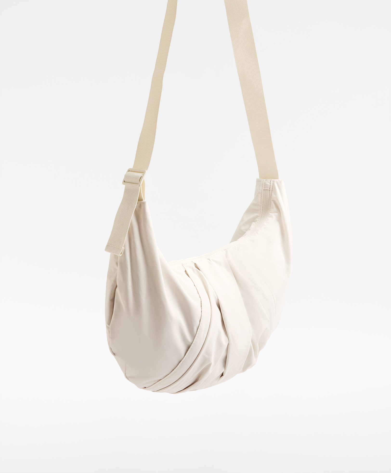OYSHO Oval messenger bag