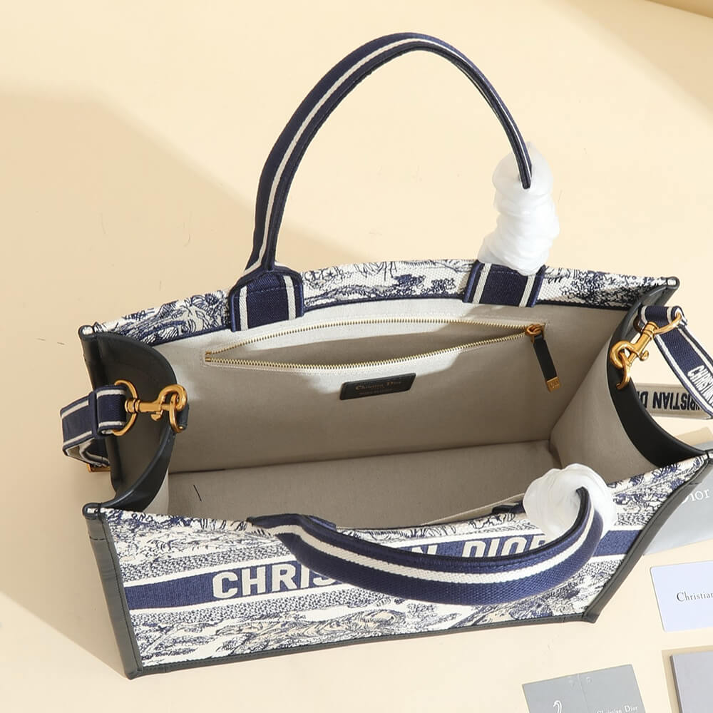Medium Dior Book Tote - Top Club