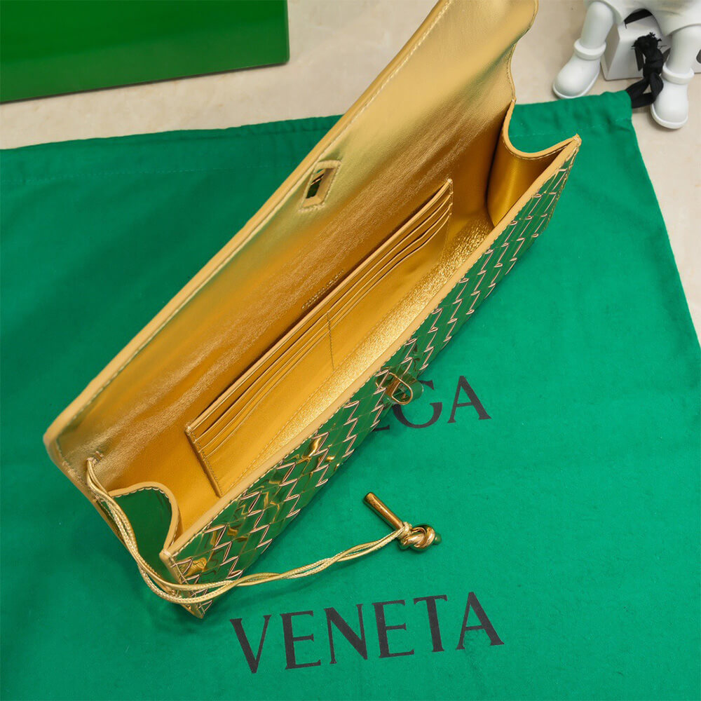 Bottega Veneta Andiamo Clutch(HIGH-END GRADE) - Top Club