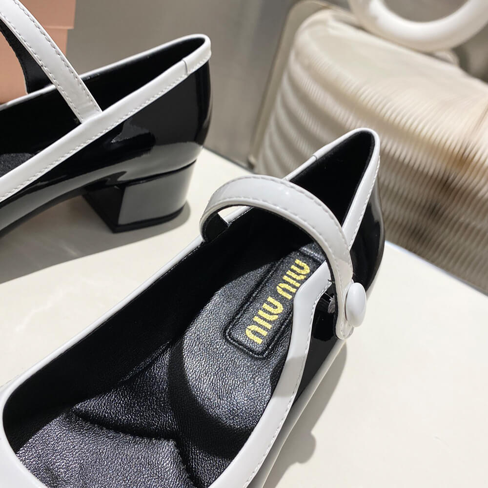 MiuMiu Two-tone patent leather Mary Jane pumps - Top Club