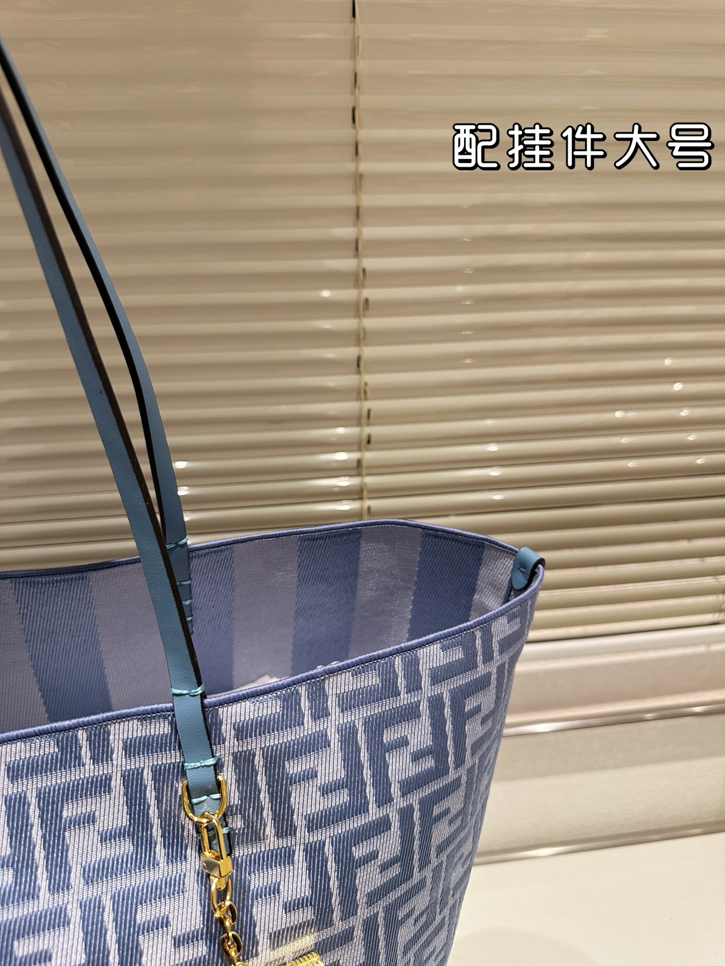 fen new arrival tote bag big size: 36*34 cm - Top Club