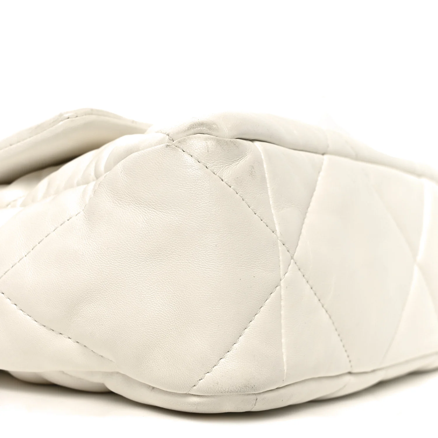 Quilted Large Chanel 19 Flap White - Top Club