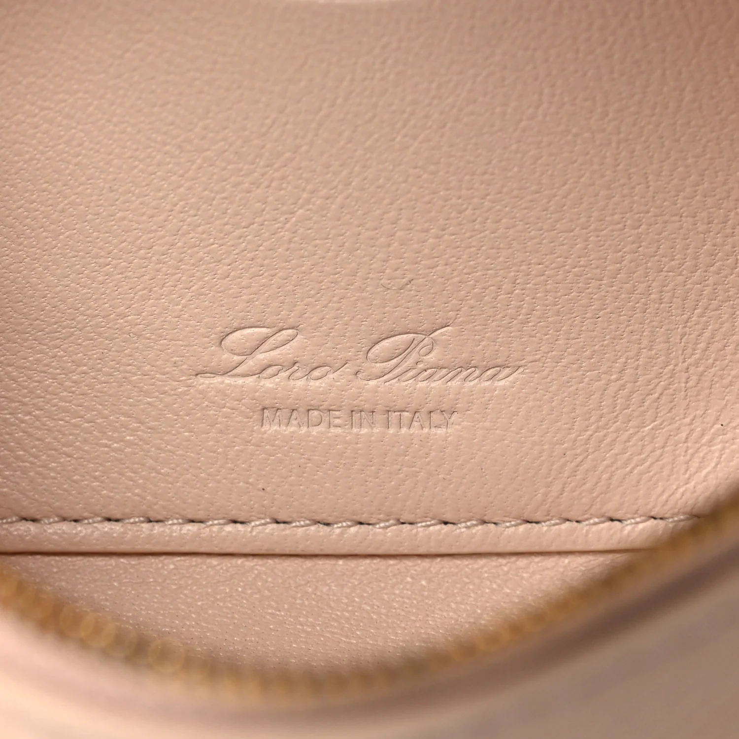 Grained Calfskin Extra Pocket Mini Pouch Creamed Honey - Top Club