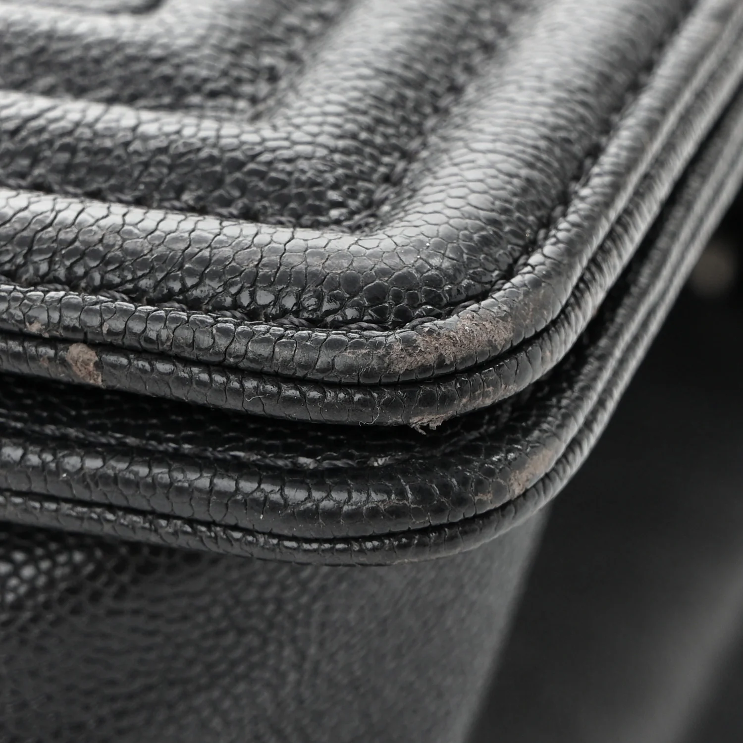 Caviar Quilted Medium Boy Flap Dark Grey - Top Club