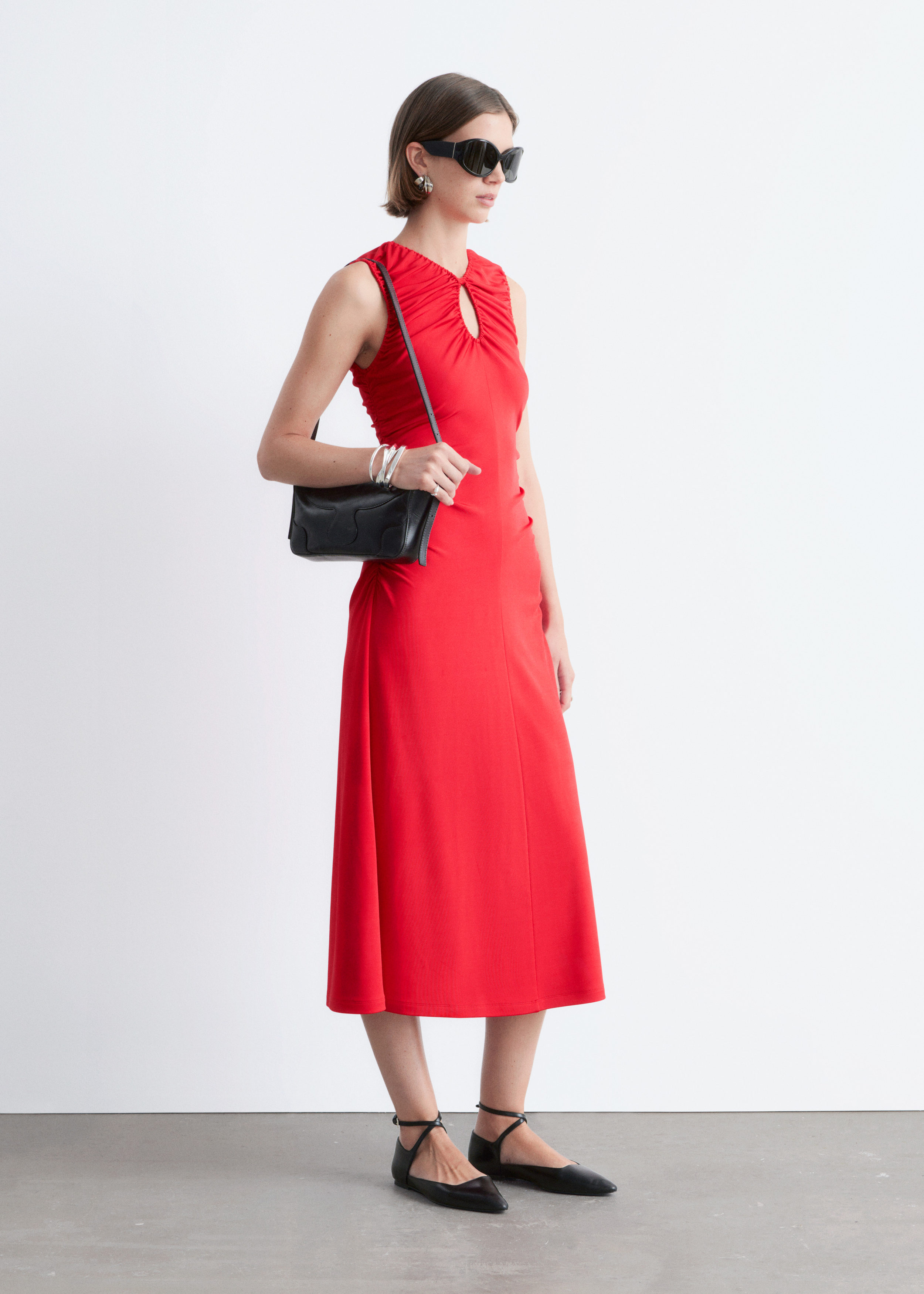 & Other Stories RUCHED KEYHOLE-NECK MIDI DRESS