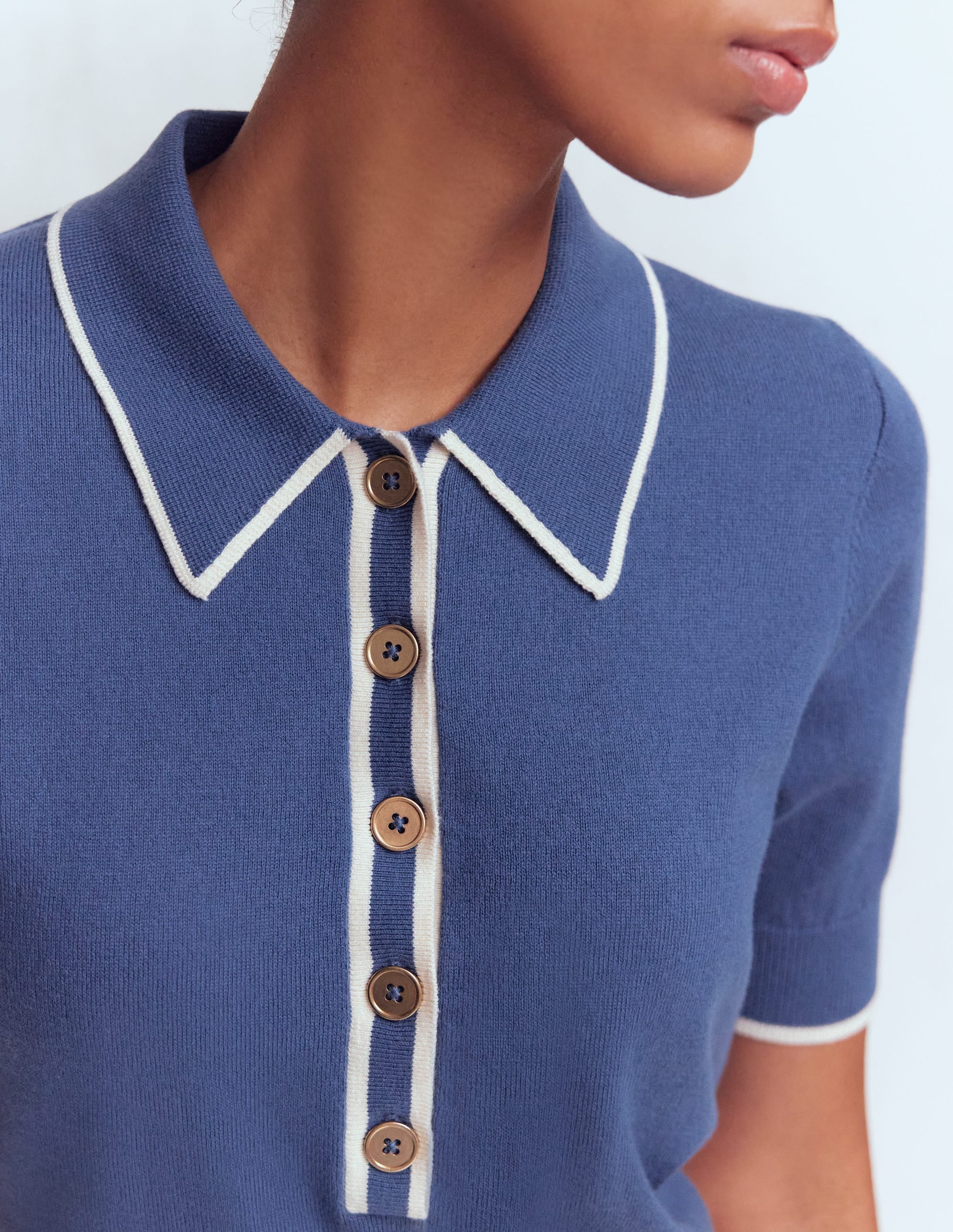 Liz Henley-T-Shirt-Klassisches Marineblau