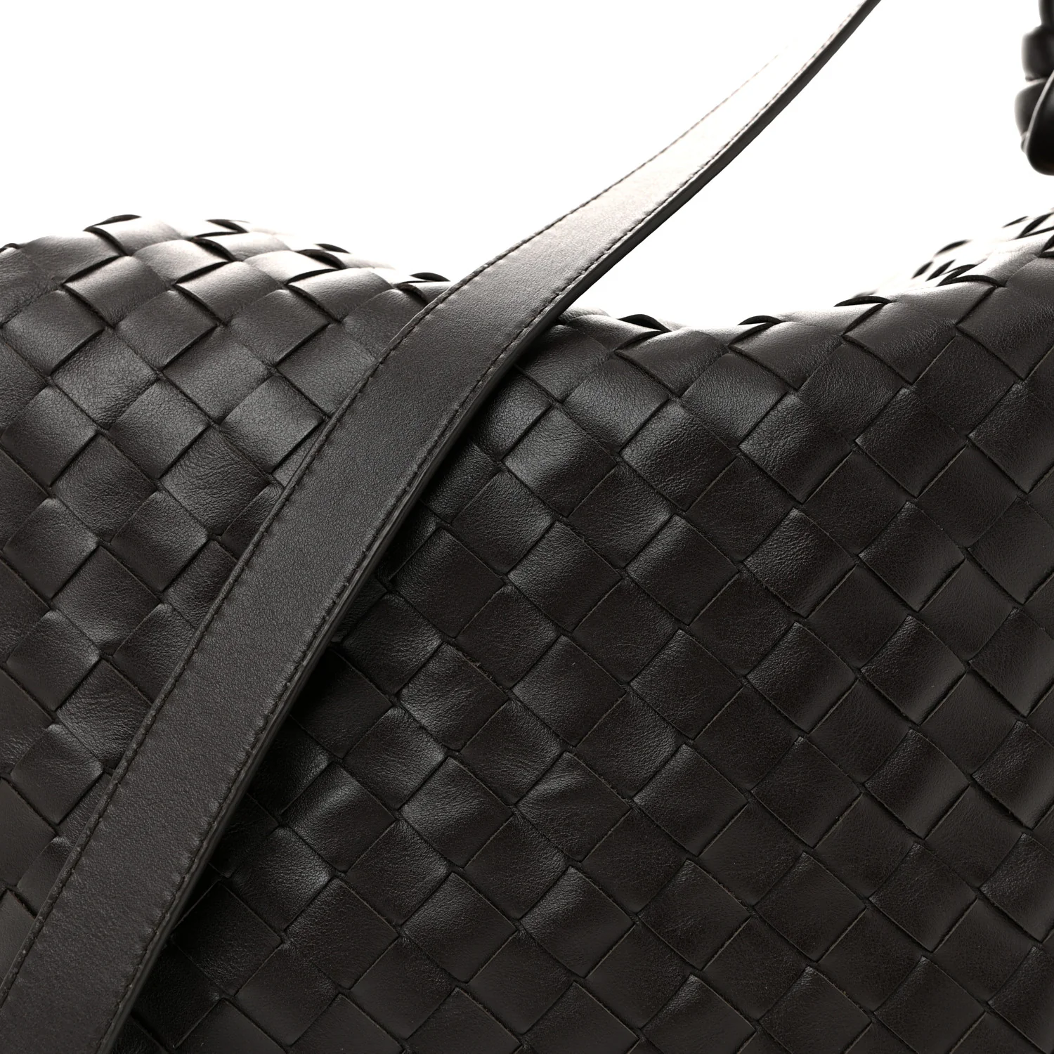 Nappa Intrecciato Medium Loop Weekender Bag Fondant - Top Club
