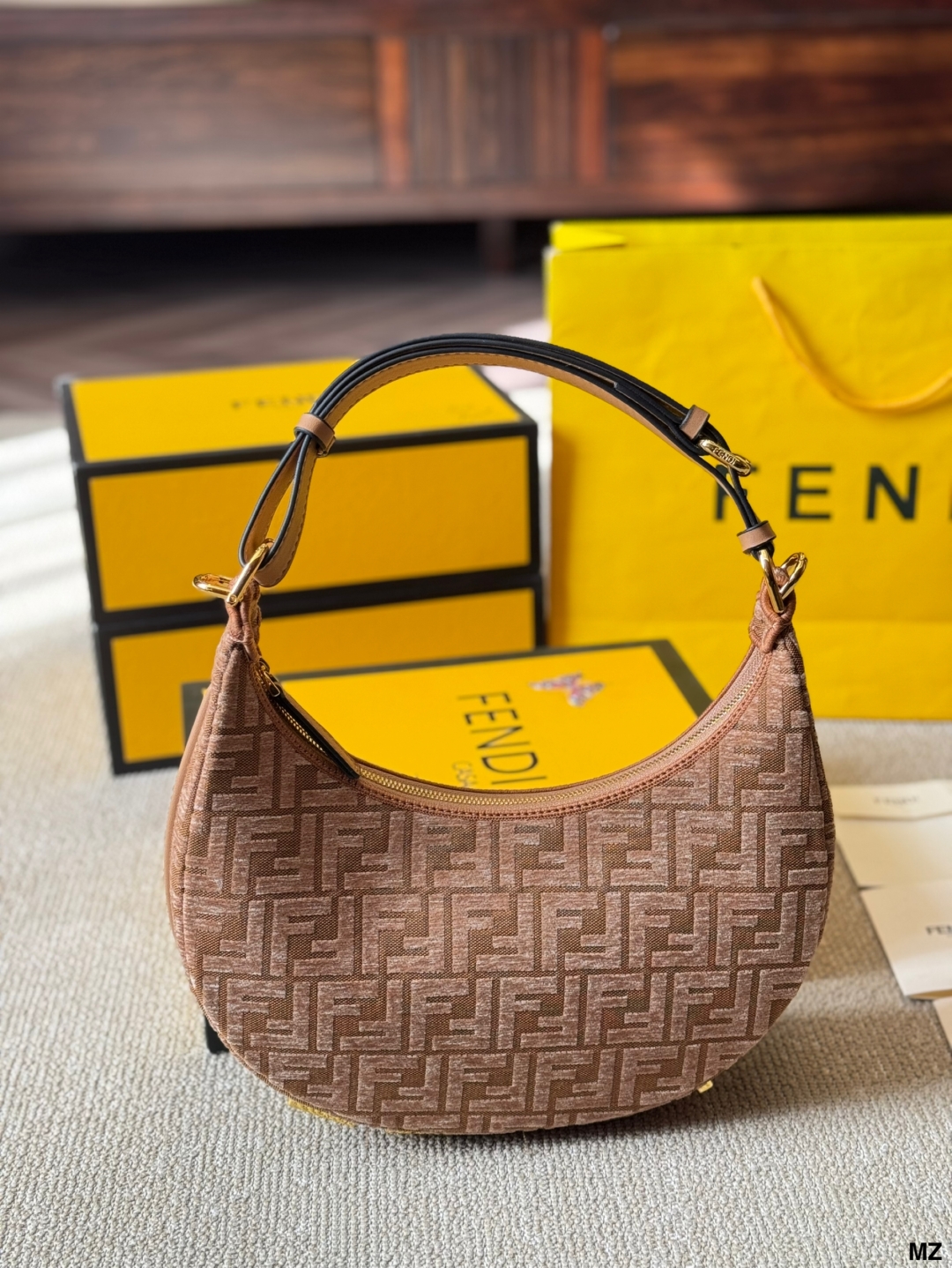 Fen 2025 new arrival graphy moon bag 002 size:30 * 16cm - Top Club