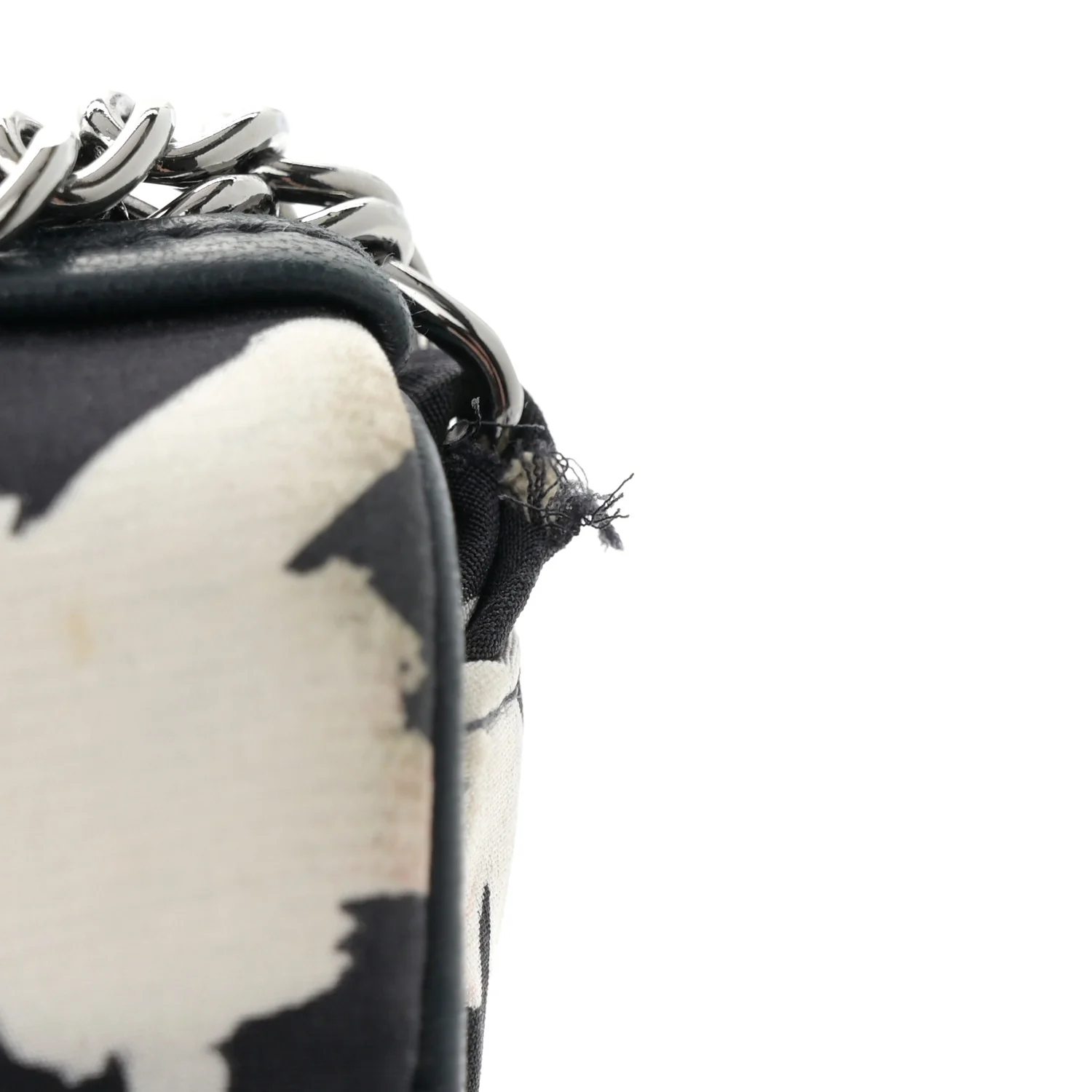 Silk Lambskin Tahiti Timeless Flap Navy White - Top Club