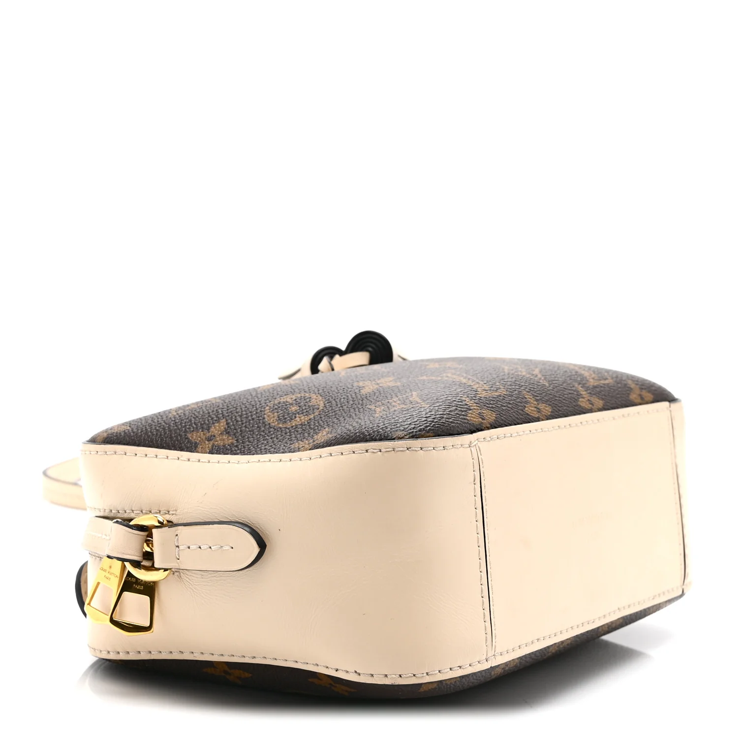 Monogram Saintonge Creme - Top Club