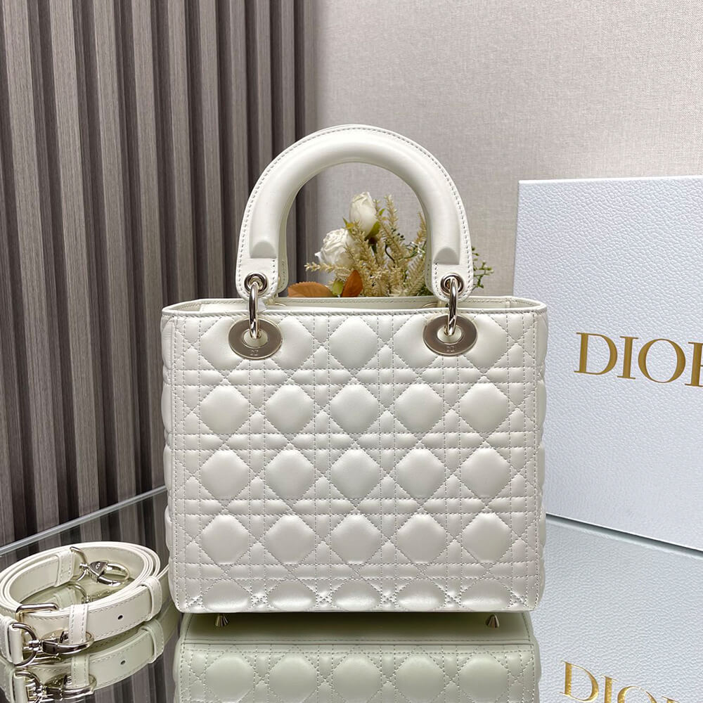 Medium Lady Dior Bag(HIGH-END GRADE) - Top Club