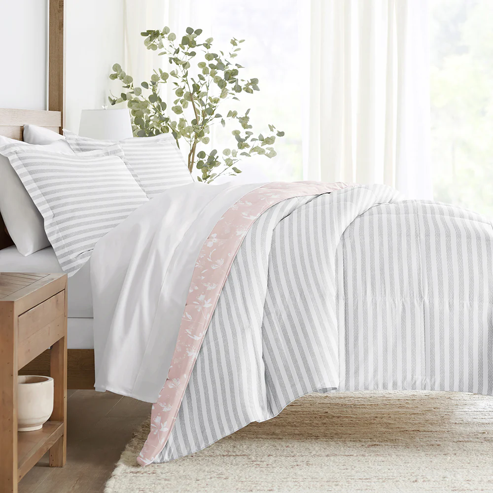 Pressed Flowers Reversible Down-Alternative Comforter Set - Sale