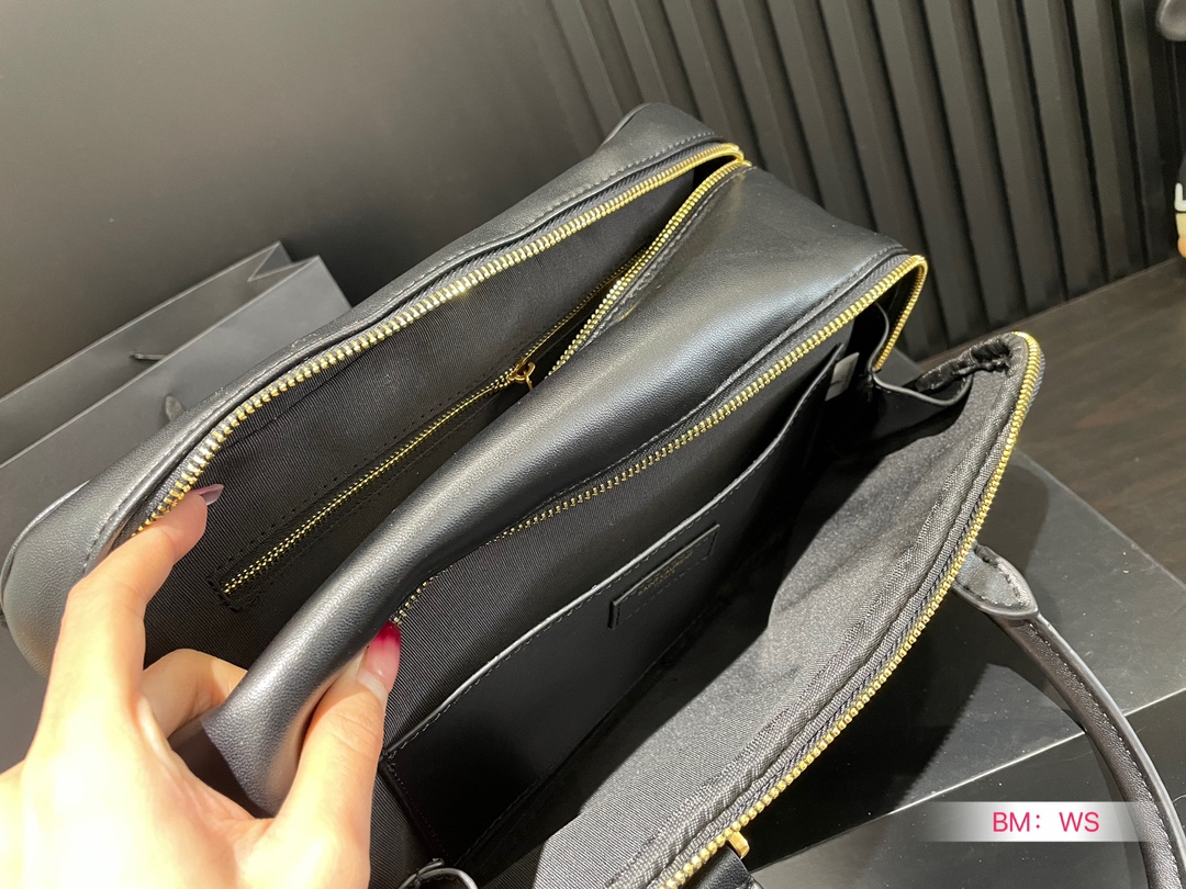 Y new arrival travel bag size: 30*17 cm - Top Club