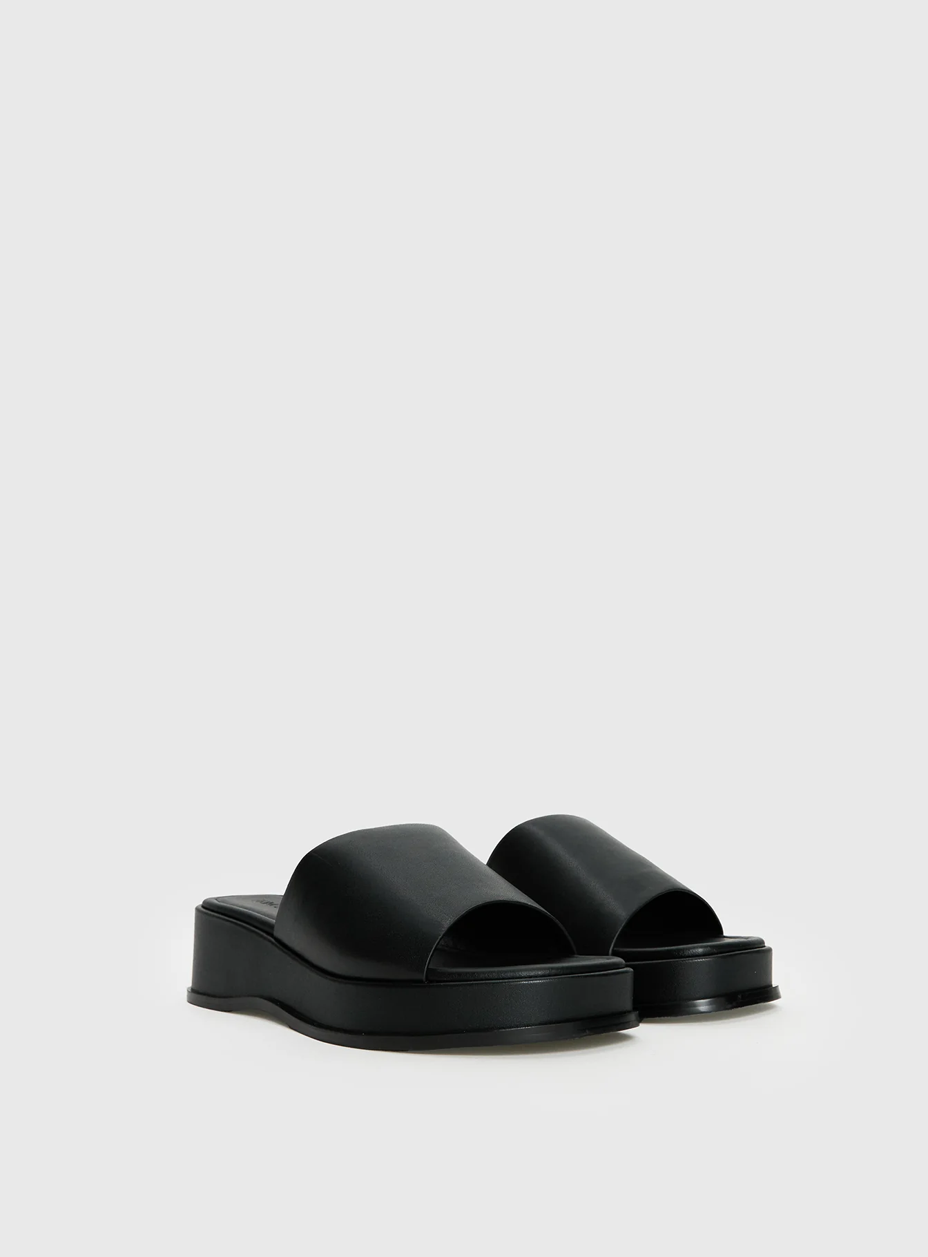 Bayshore Sandals Black