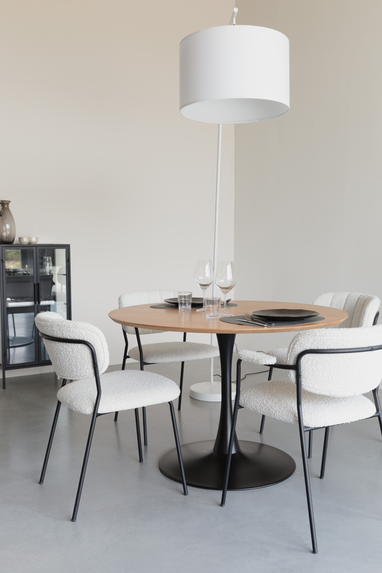Eettafel RAKU bruin zwart