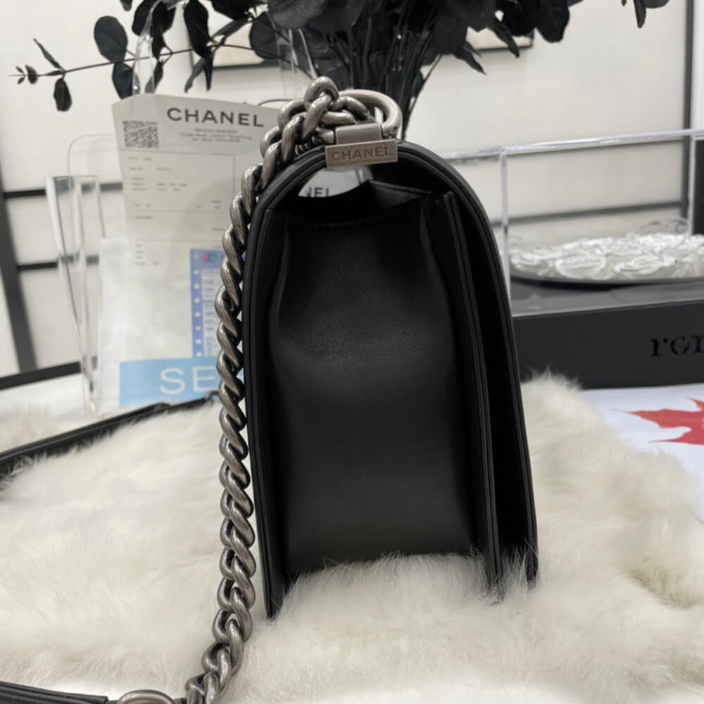 LARGE BOY CHANEL HANDBAG - Top Club