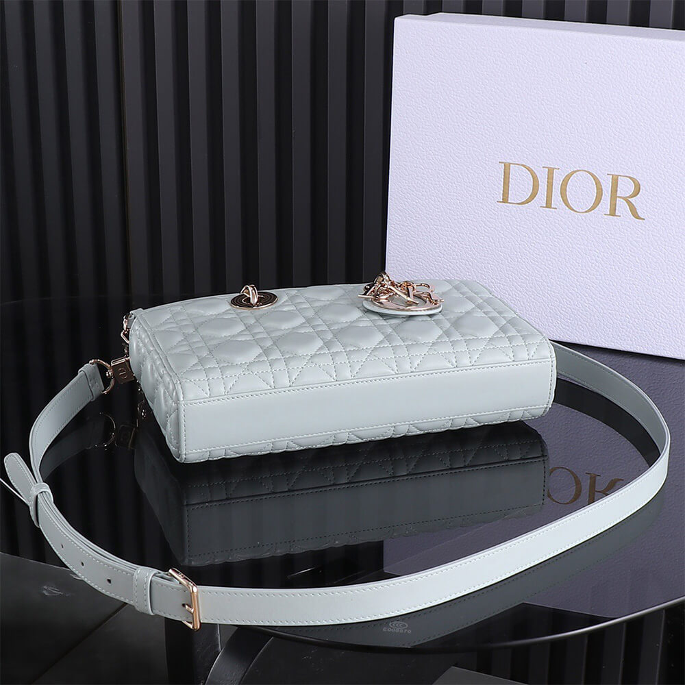 Dior Medium Lady D-Joy Bag(HIGH-END GRADE) - Top Club