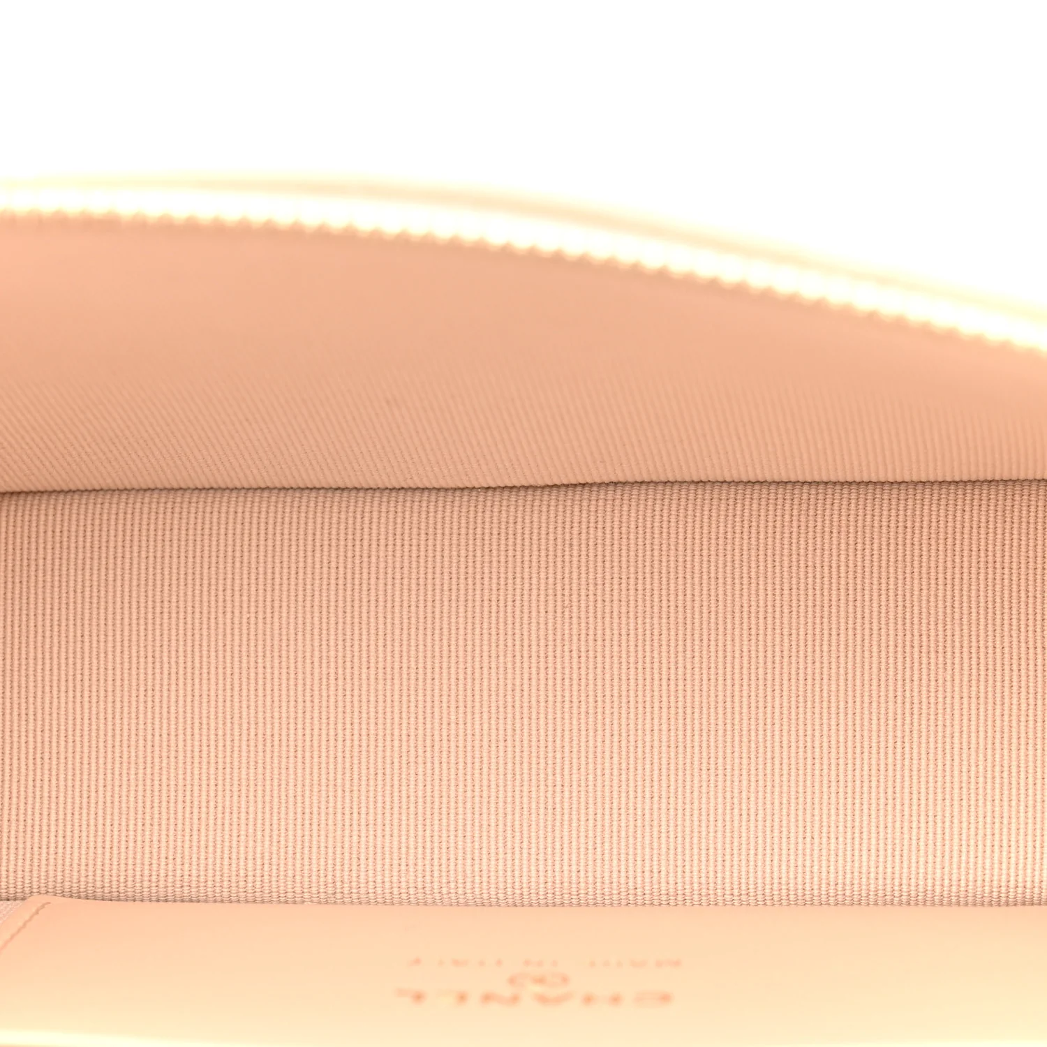 Caviar Quilted Top Handle Slim Vanity With Chain Beige - Top Club