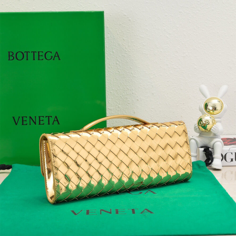 Bottega Veneta Andiamo Clutch(HIGH-END GRADE) - Top Club