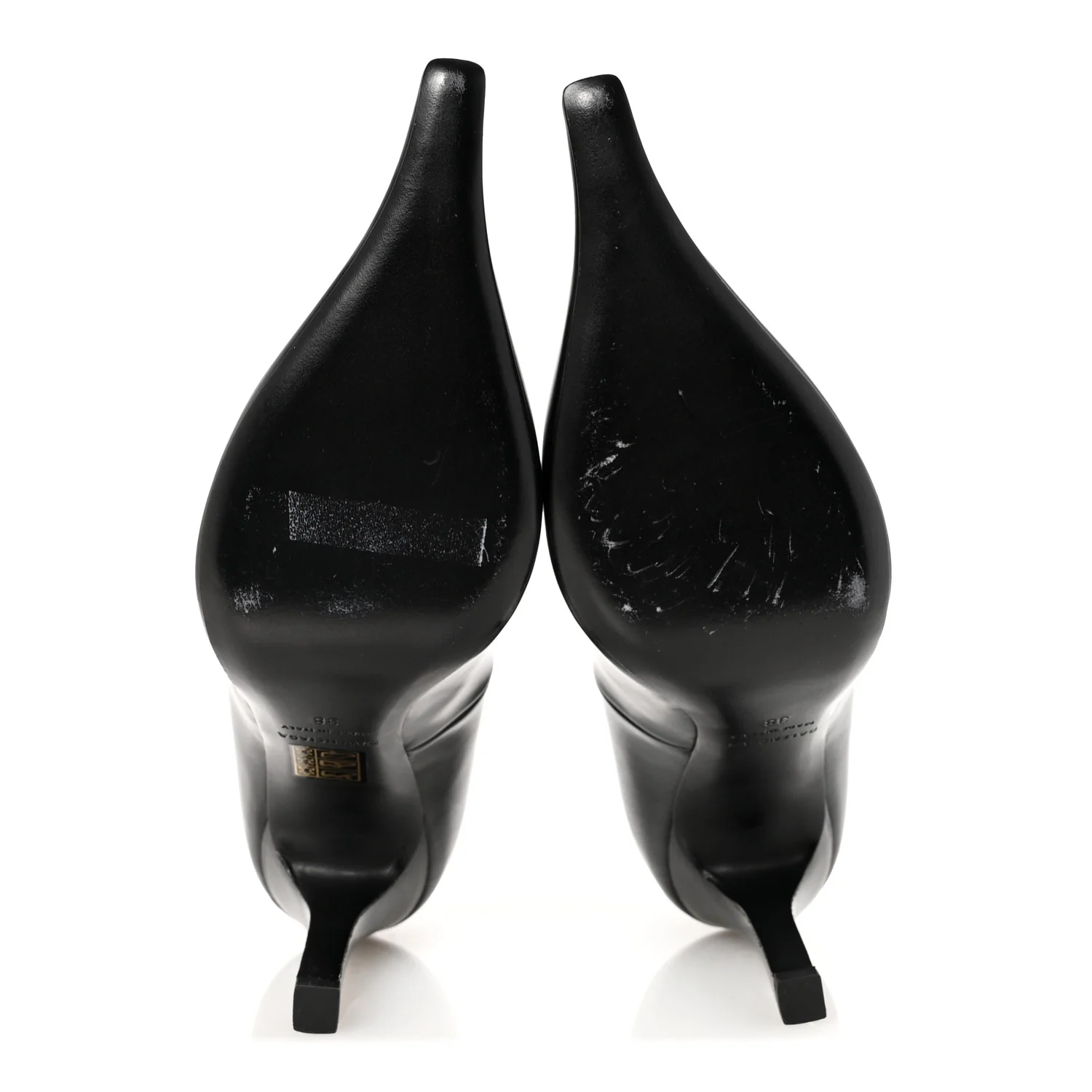 Distressed Calfskin Odeon 100mm Pumps 38 Black - Top Club