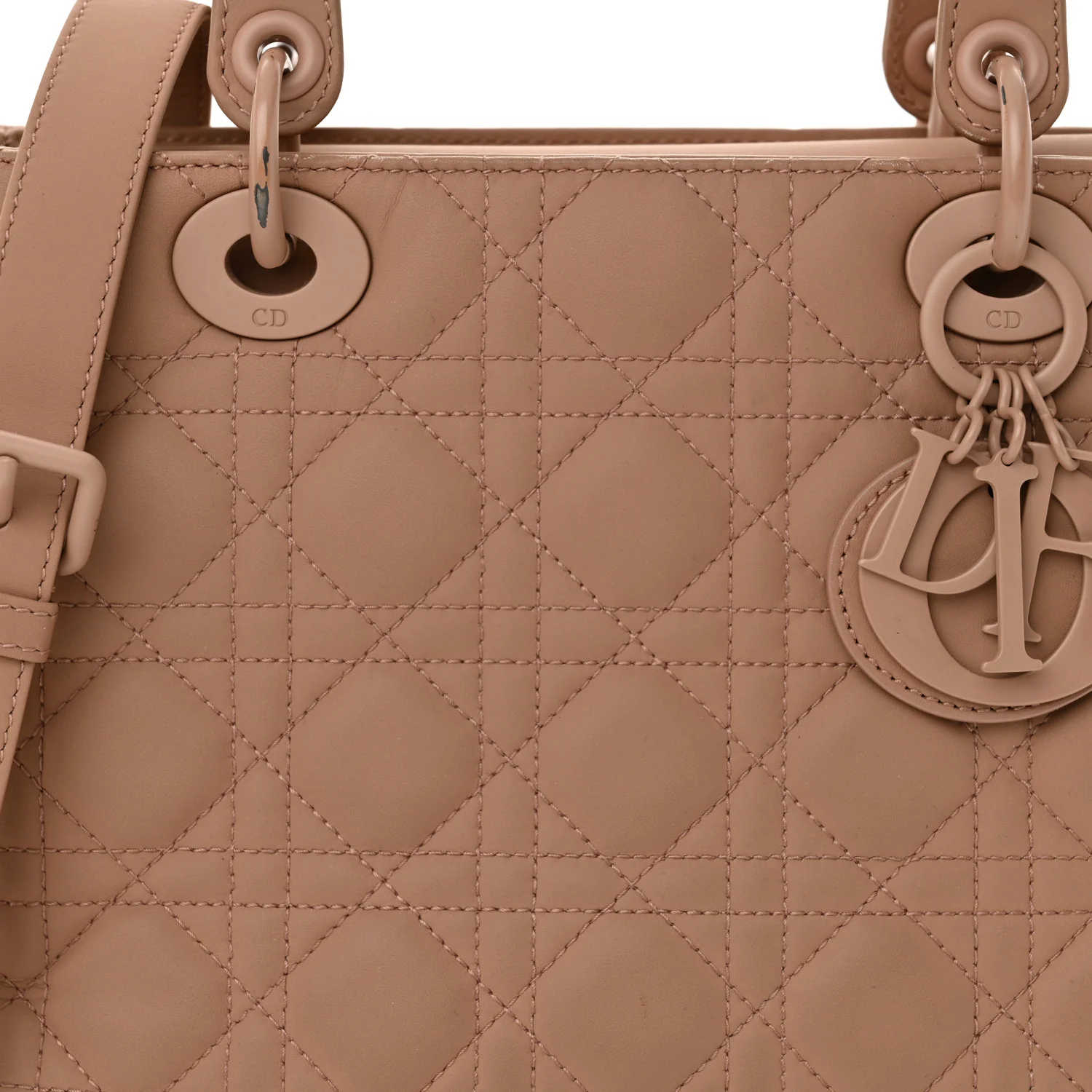 Ultra Matte Calfskin Cannage Medium Lady Dior Beige - Top Club