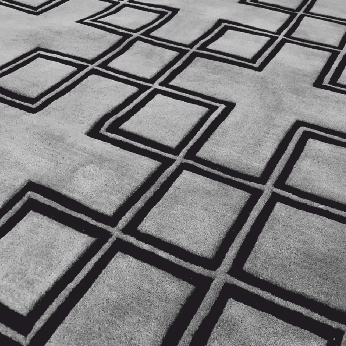 Luxury wool carpet gray / black 200 x 290 cm - luxury quality
