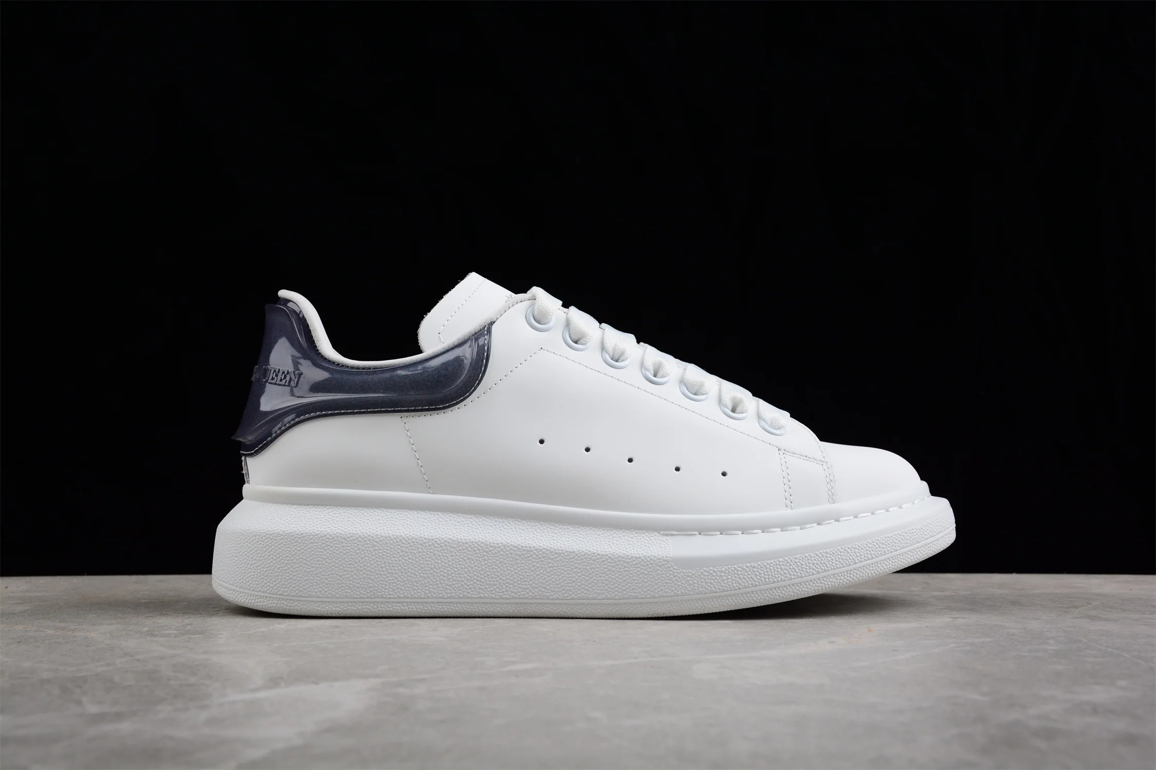 Alexander McQueen Oversized Sneaker in White/Navy - Sneaker Replica Workshop