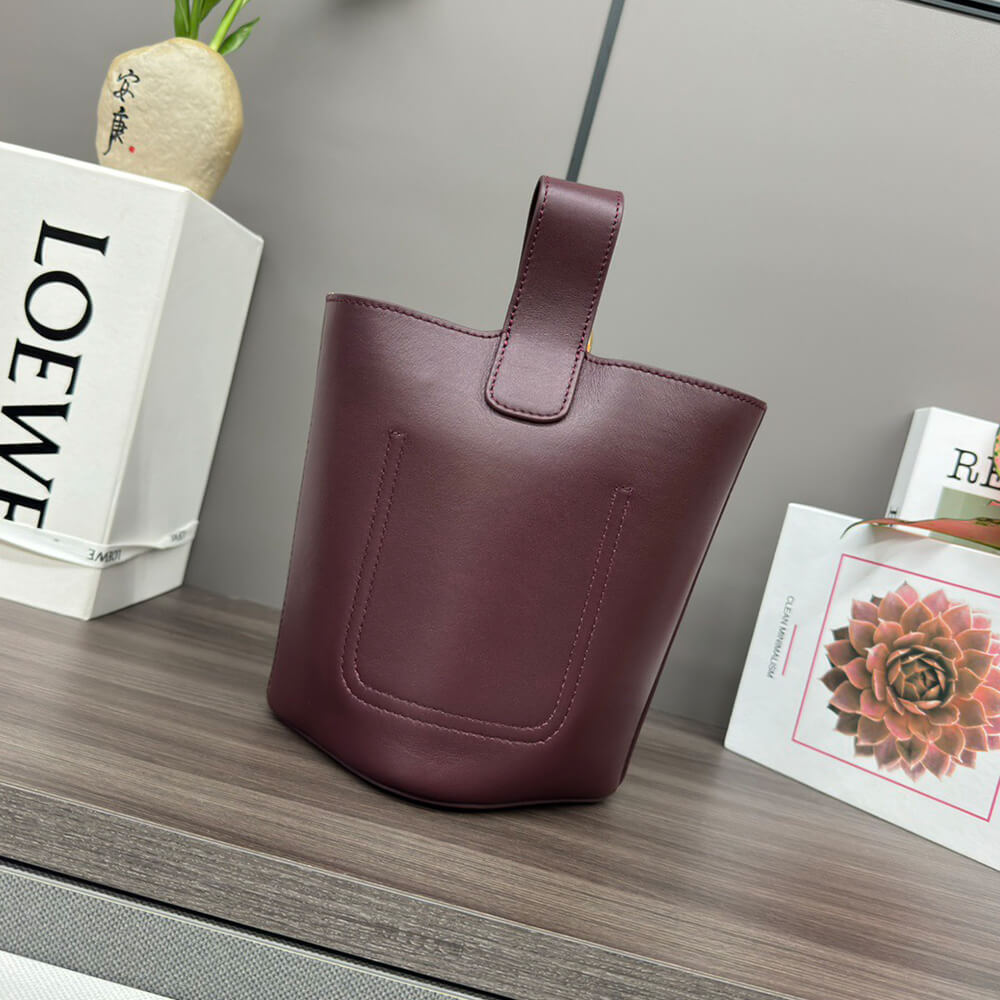 LOEWE Mini Pebble bucket in smooth calfskin(high-end grade) - Top Club