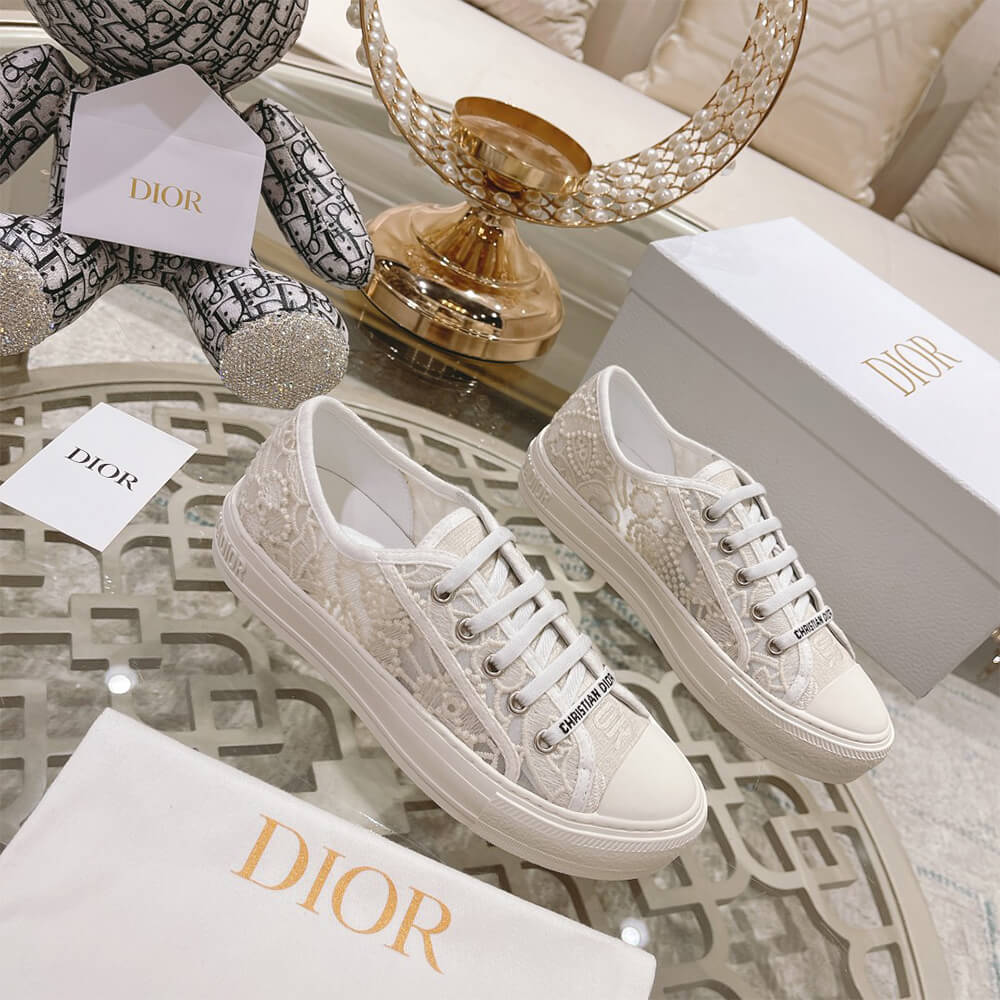 WALK N DIOR SNEAKER - Top Club