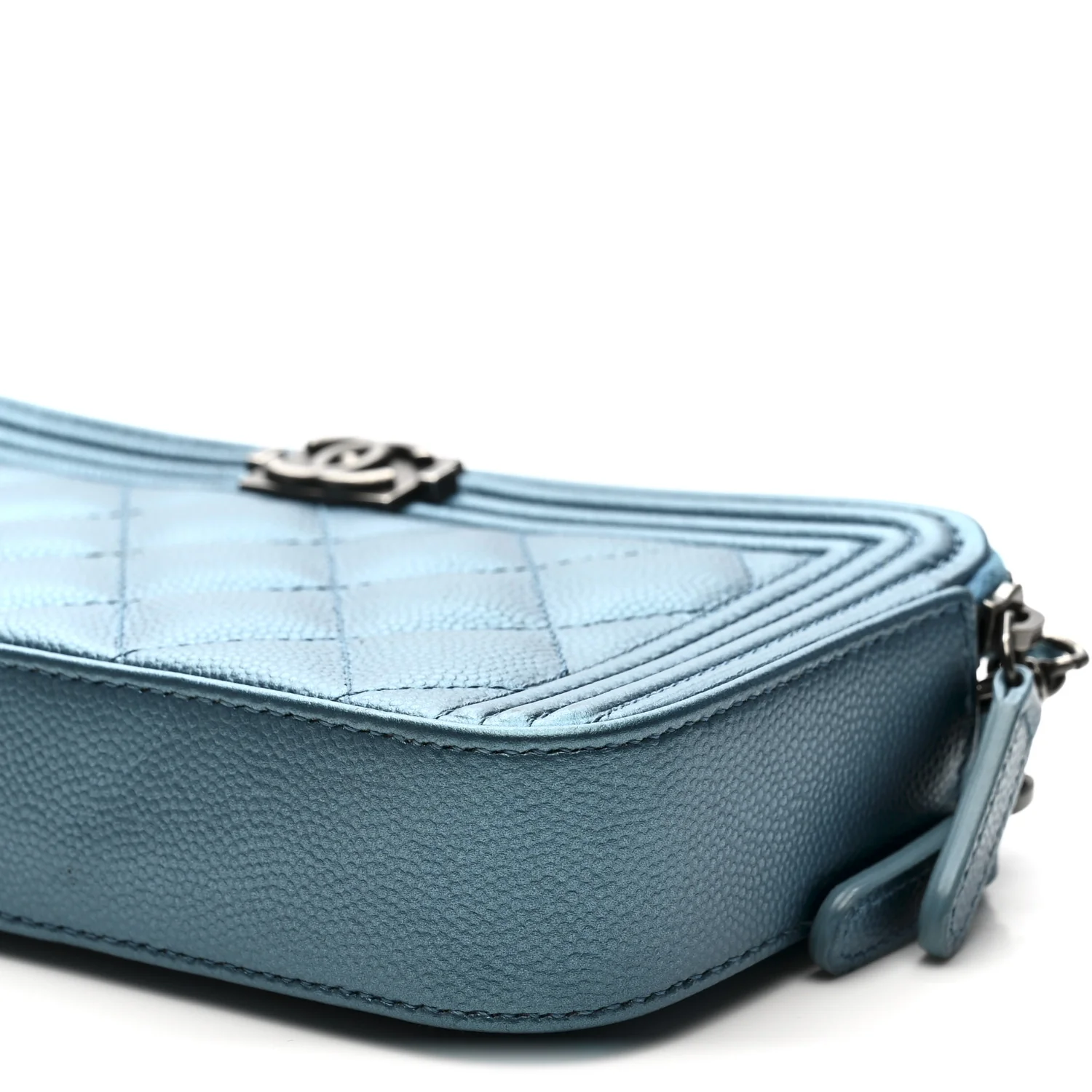Metallic Caviar Quilted Small Boy Clutch With Chain Turquoise - Top Club