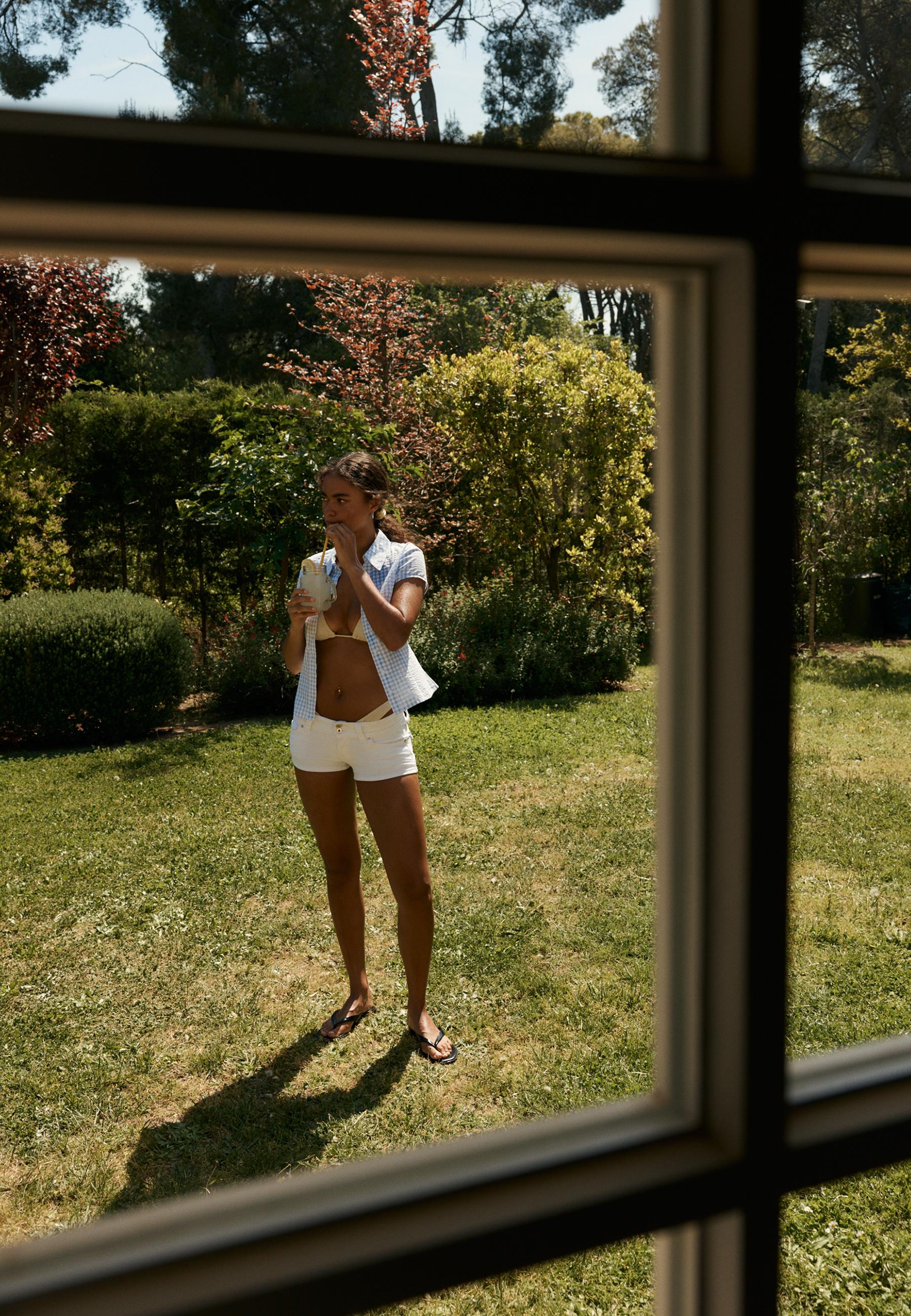 D76 DENIM MICRO SHORTS