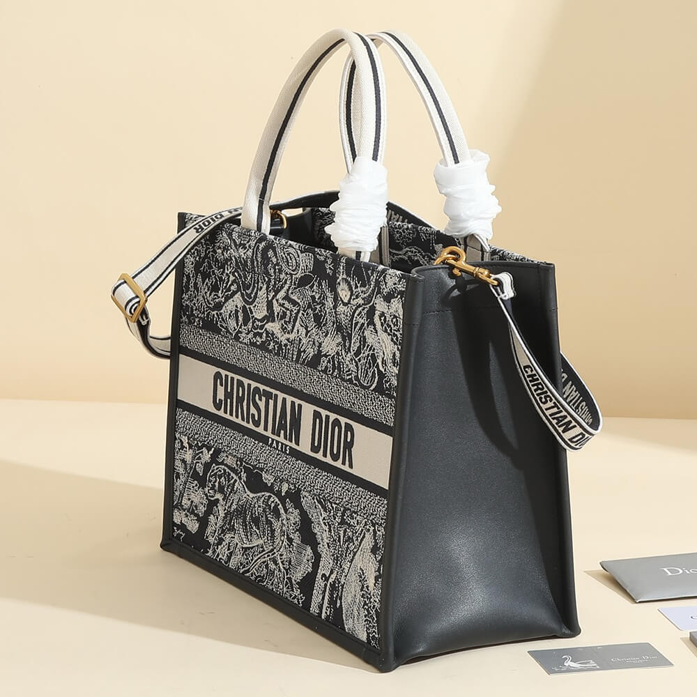 Medium Dior Book Tote - Top Club