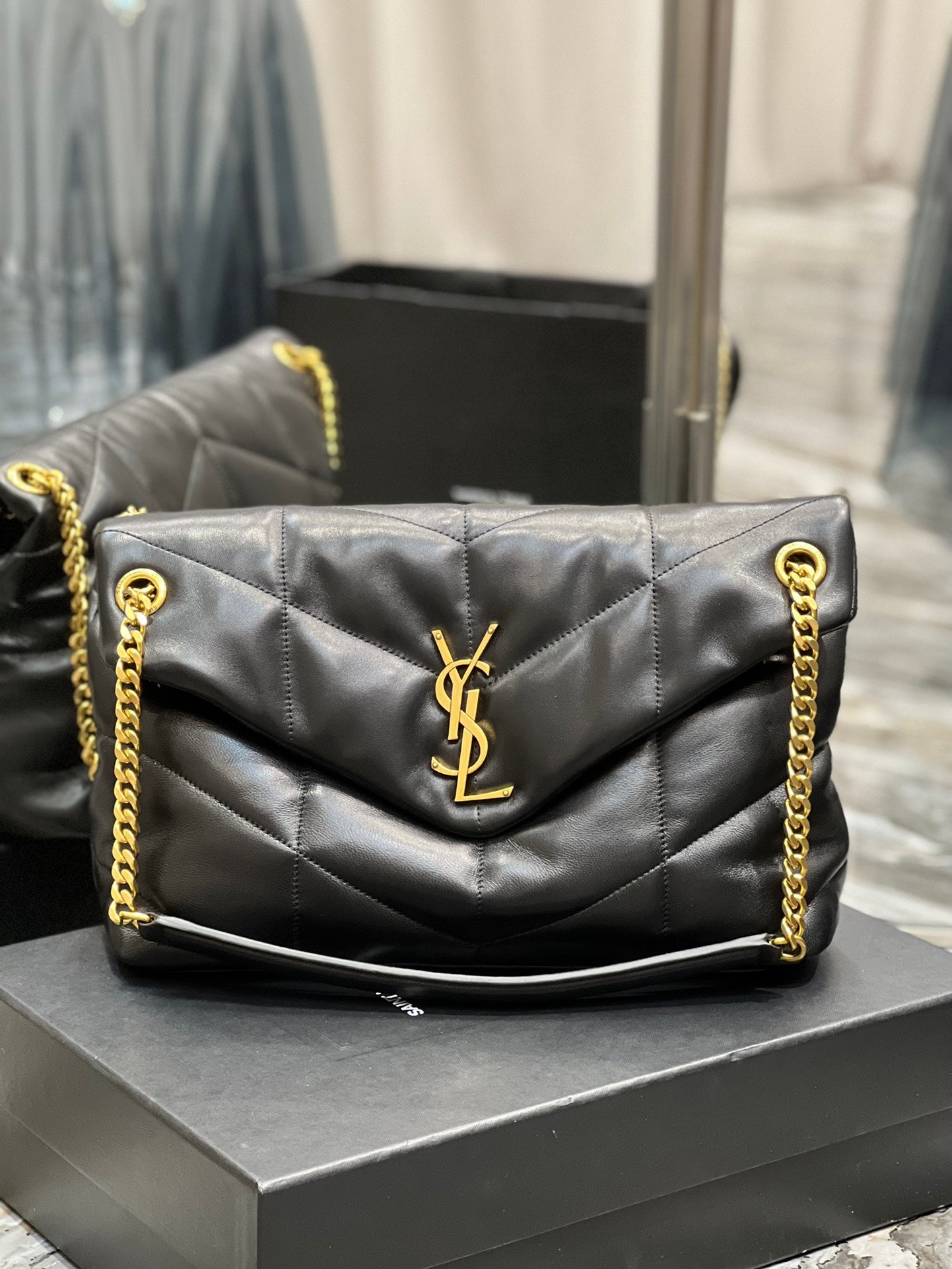 Y PUFFER MEDIUM BAG IN QUILTED LAMBSKIN - Top Club