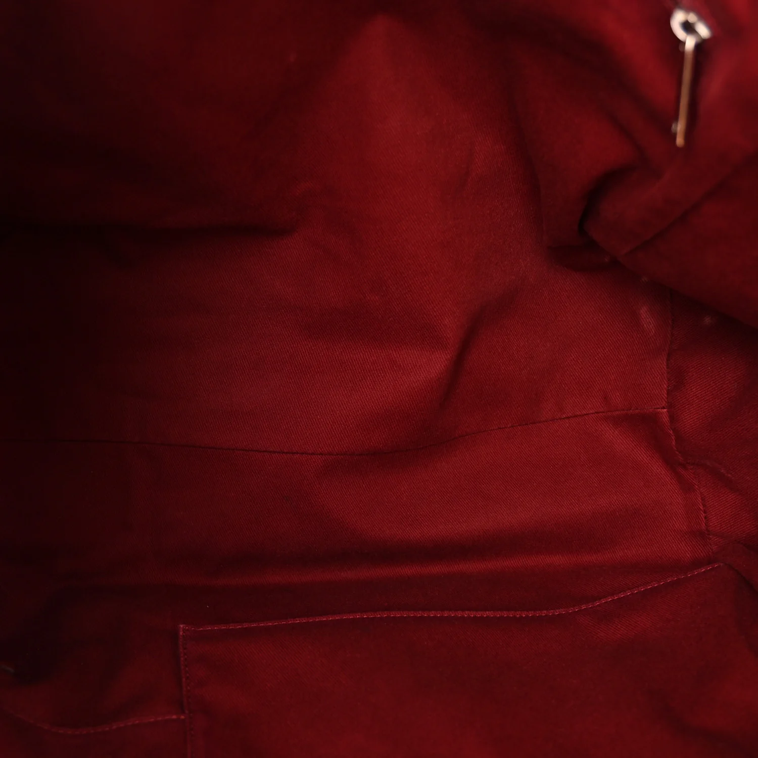 Canvas Medium Deauville Tote Red - Top Club