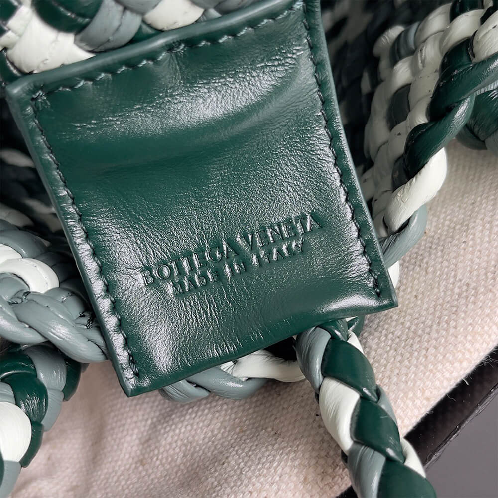 Bottega Veneta Small Tosca(high-end grade) - Top Club