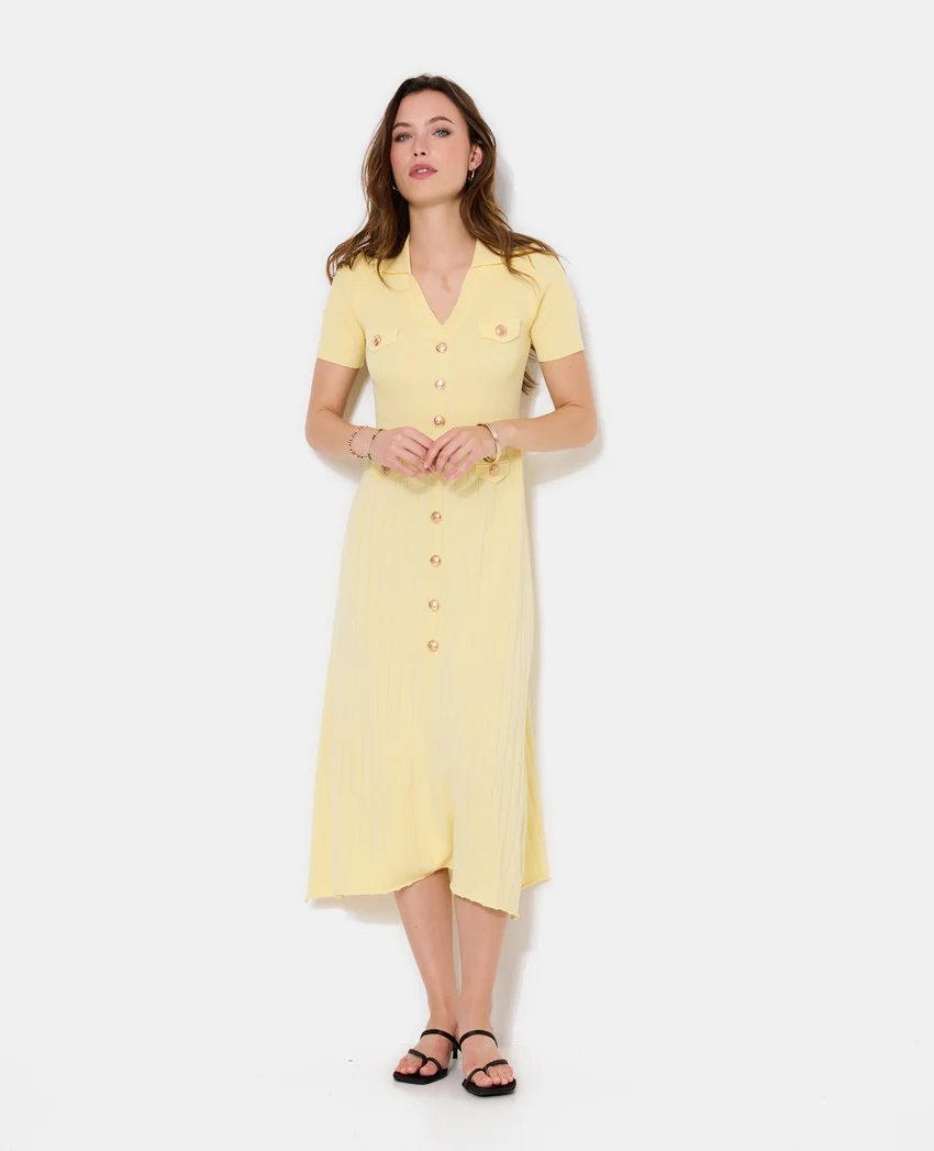 Pimkie Robe longue en maille avec boutons dorés