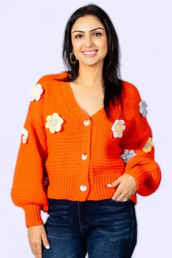 Where Daisies Bloom Floral Patched Cardigan - ALJEGJ