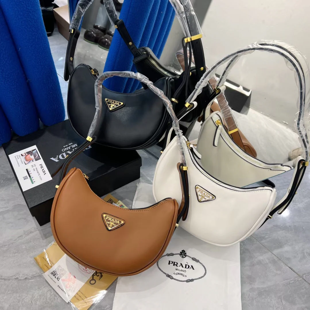 Pra bag in ultra-soft lambskin with double shoulder straps Bag - Top Club