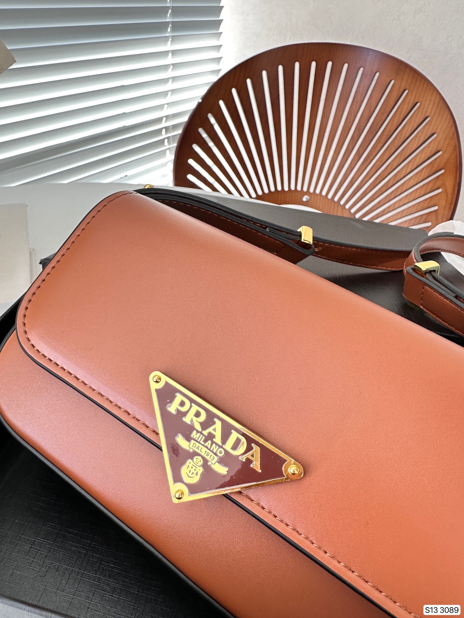 PRA Soft Calf women handbag size : 21*12 cm - Top Club